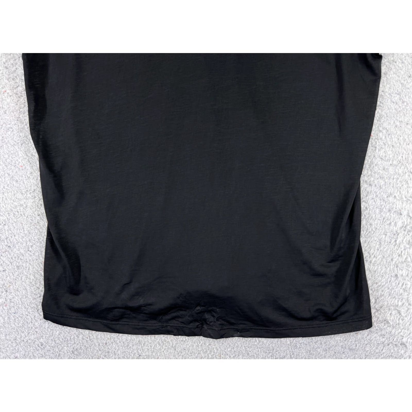 Lululemon Lululemon Shirt Women 4 Black Tank Run Gym Soul Stride ISSUES READ Size S / US 4 / IT 40 - 5 Thumbnail