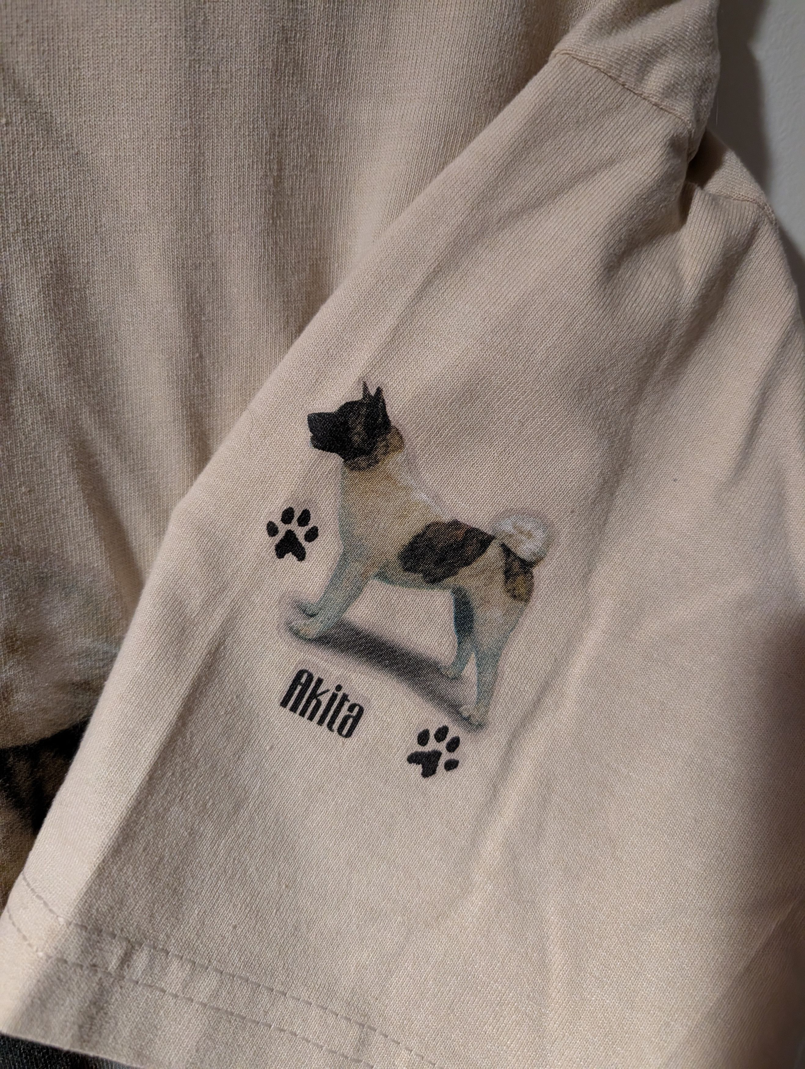 Arts & Science Vintage Y2K Akita Dog Animal Nature Paw Cute X-Large T-Shirt Size US XL / EU 56 / 4 - 5 Thumbnail