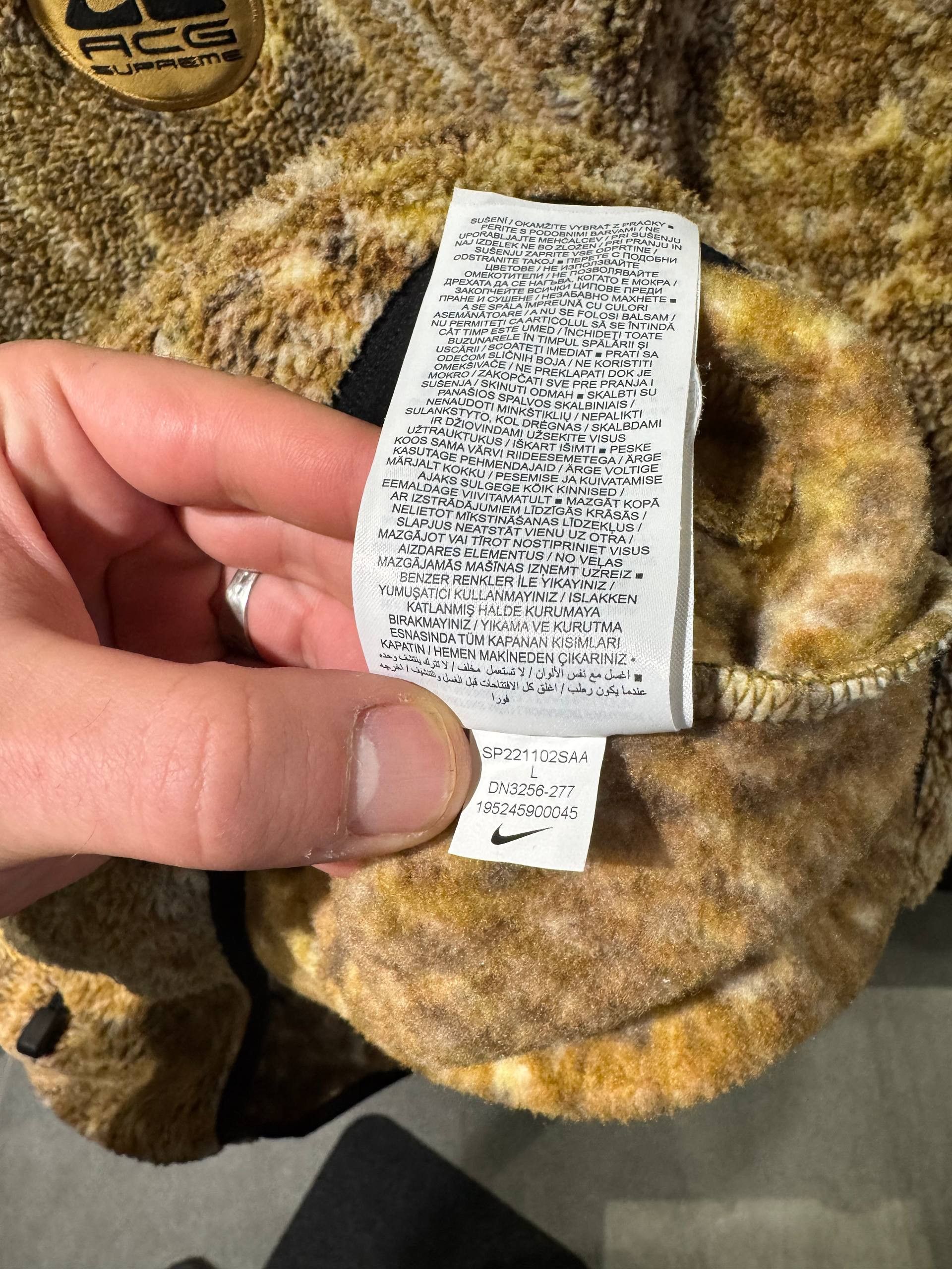 Nike × Supreme Nike ACG x Supreme Sherpa Ninja Fleece Tech Size US L / EU 52-54 / 3 - 12 Thumbnail