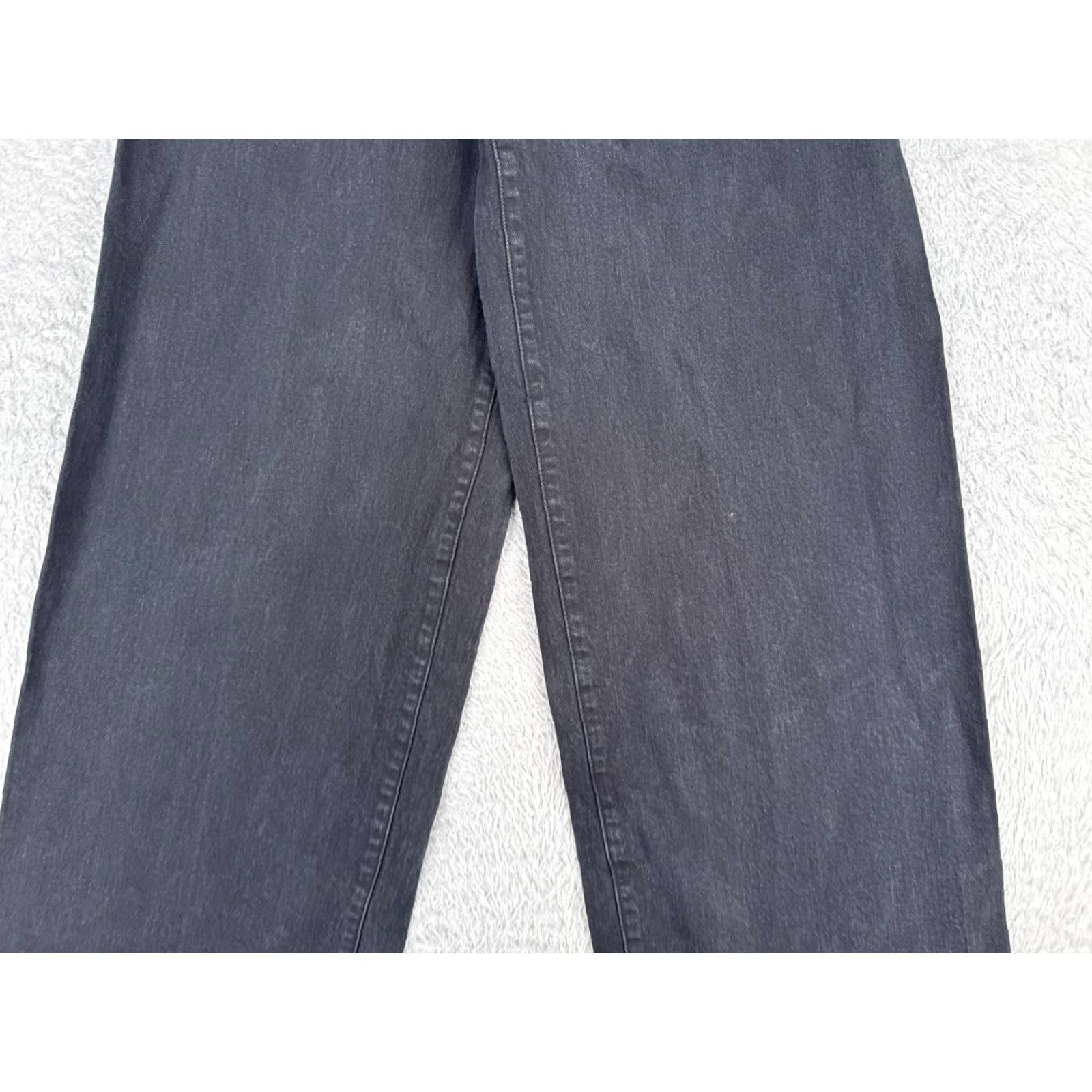 Vintage Universal Thread Jeans Women 4 Black Denim Wide Leg Ankle High Rise Cotton 26x28 Jeans Womens 26 28 Black 90s Vintage? Size 27" / US 4 / IT 40 - 3 Thumbnail