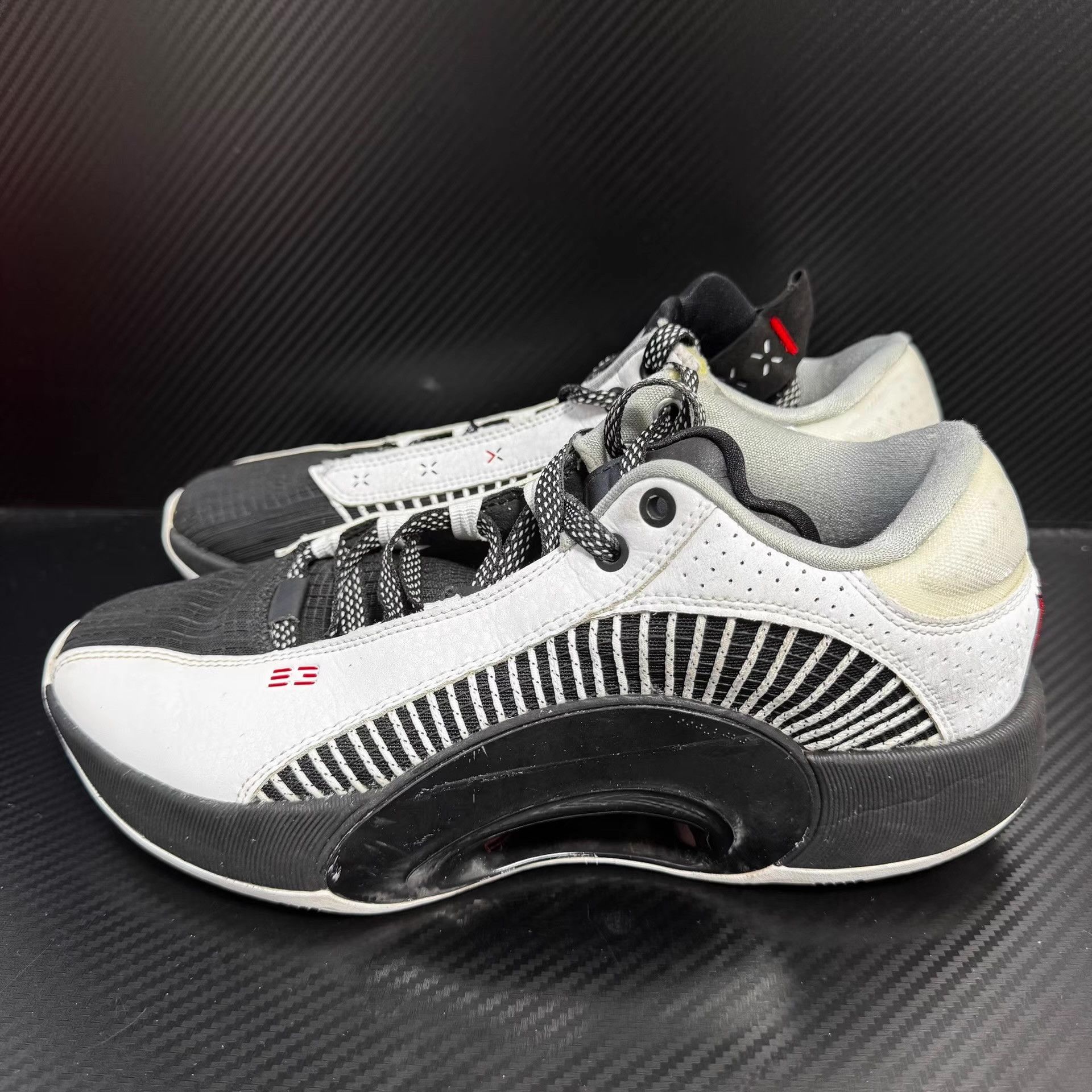 Nike Air Jordan 35 Low basketball Q11 Size US 8 / EU 41 - 2 Thumbnail