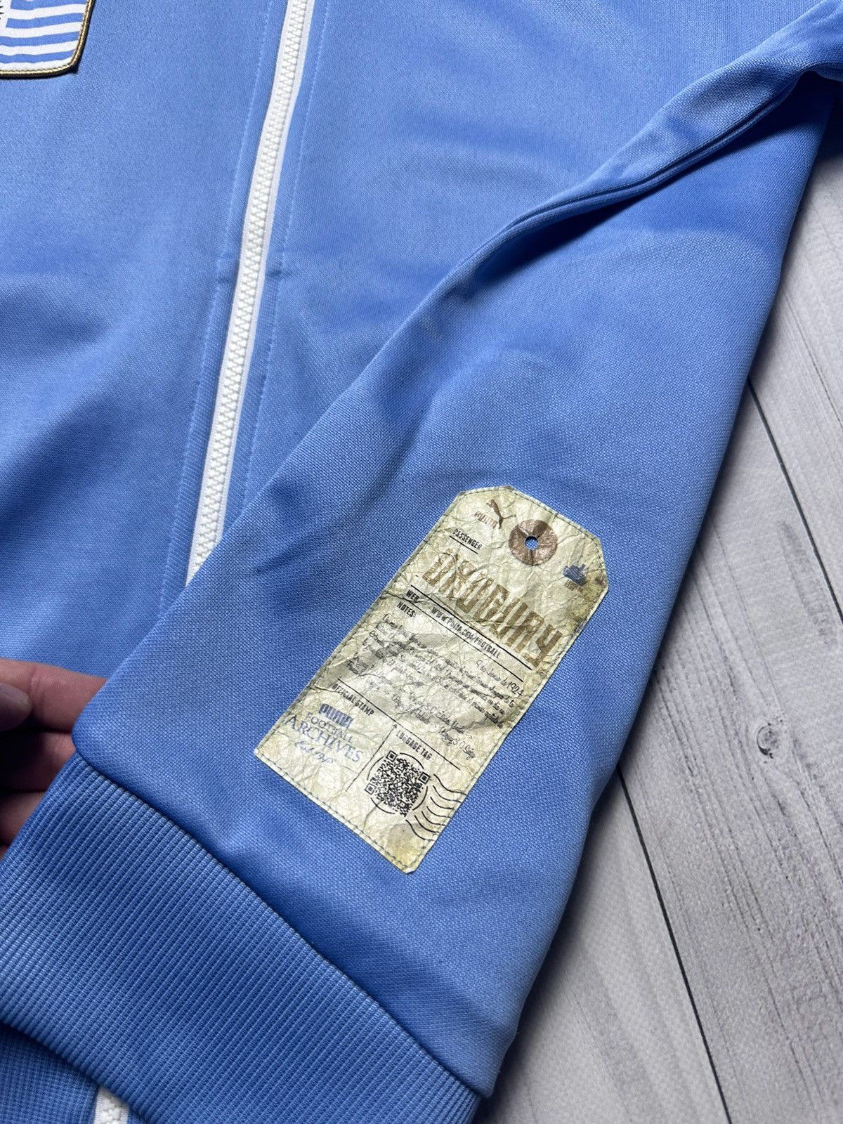 Puma × Vintage Vintage puma Uruguay soccer jersey size L blue logo Size US L / EU 52-54 / 3 - 4 Thumbnail