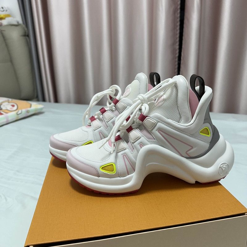 Louis Vuitton Louis Vuitton Archlight Sneakers in White and Pink 0079 Size US 6 / IT 36 - 1 Thumbnail