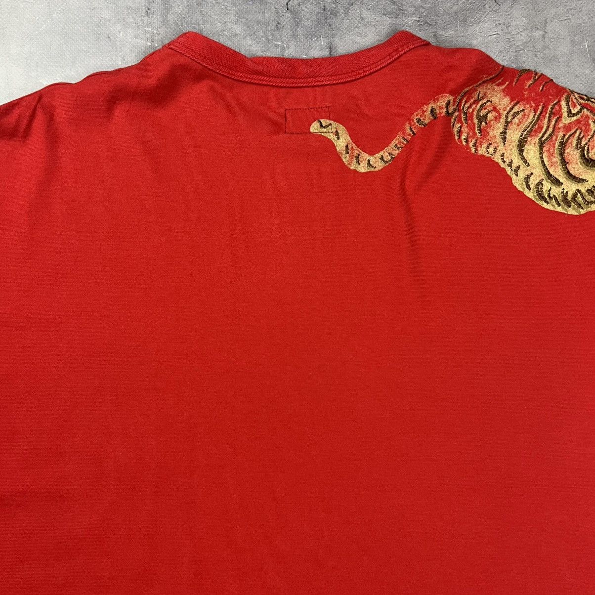 Evisu Rare! Evisu Tiger Logo Vintage Tee 90s Casual Size US M / EU 48-50 / 2 - 14 Thumbnail
