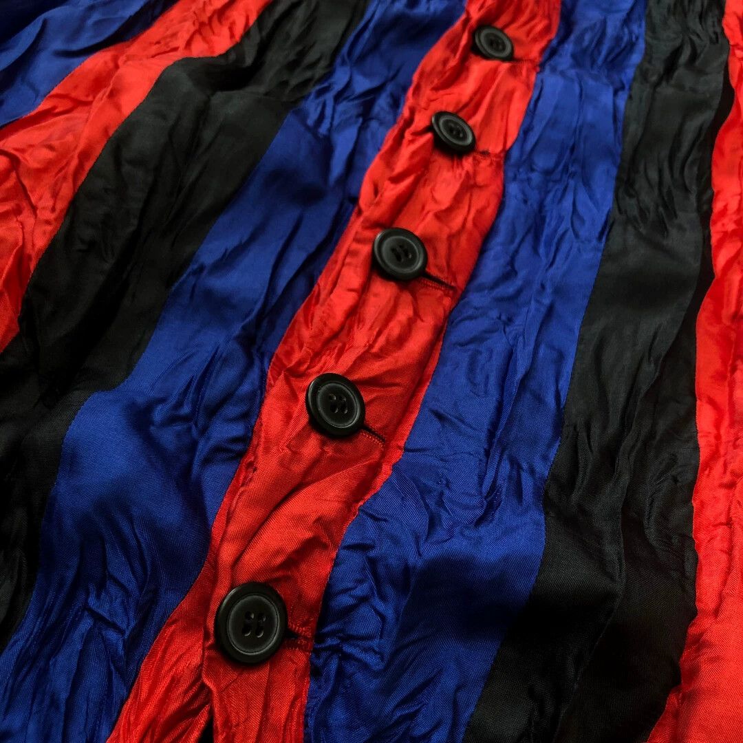 Issey Miyake Issey Miyake 93ss Iconic Pleated Vest Black Blue Red Striped Size US M / EU 48-50 / 2 - 5 Thumbnail