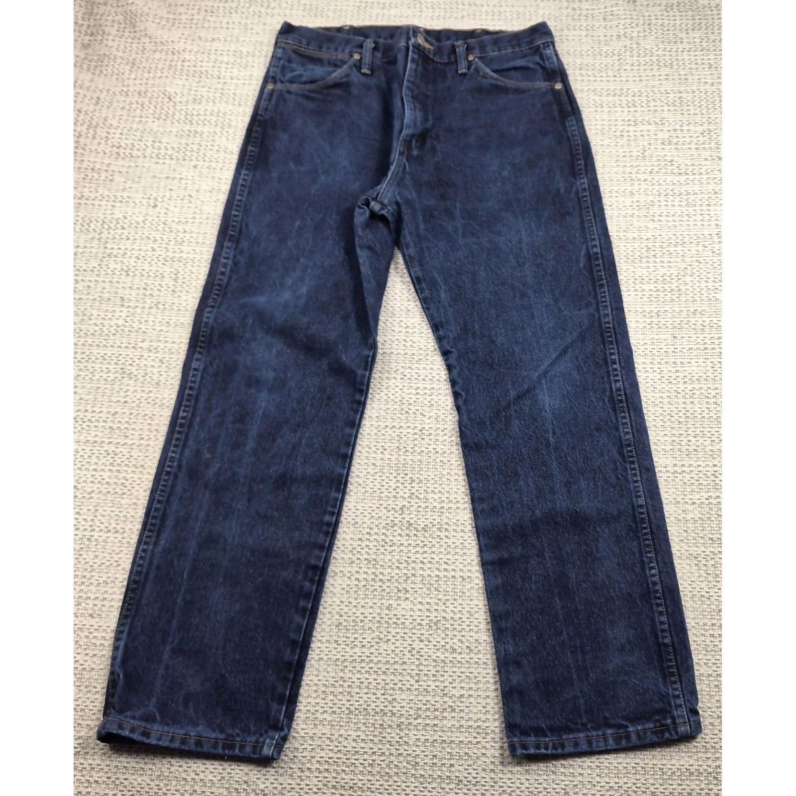 Wrangler Wrangler Jeans Mens 34x30 Blue Regular Fit Straight Leg Denim Black Label Logo 5-Pocket Wrangler 13MSEDD Mens Jeans Blue Regular Fit 34x30 Size US 34 / EU 50 - 2 Thumbnail