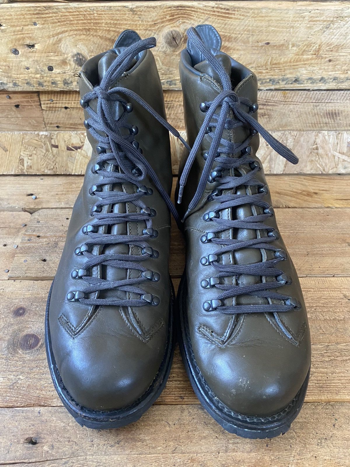 Prada Prada sport jungle green hiking leather boots uk 11 Size US 12 / EU 45 - 4 Thumbnail