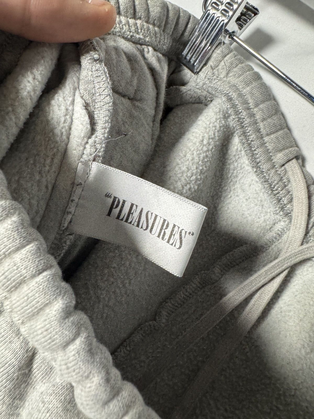 Pleasures Pleasures Burnout Sweatpants Size US 31 - 8 Thumbnail