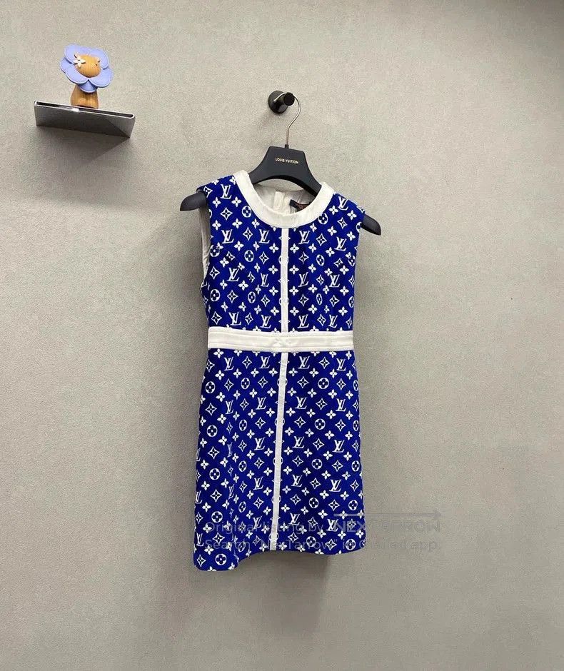 Louis Vuitton Louis Vuitton Blue Sleeveless Dress. Size US XS / EU 42 / 0 - 3 Thumbnail