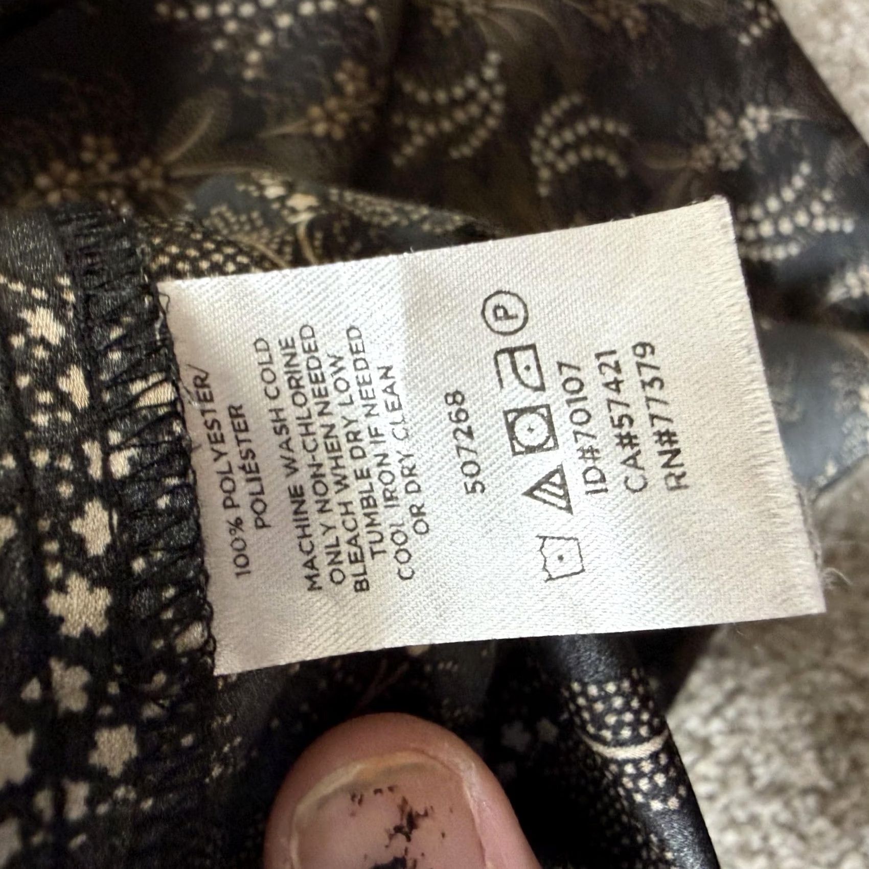 Ann Taylor Ann Taylor Blouse Womens XL Black Floral Button Front Long Sleeve Lightweight Size XL / US 12-14 / IT 48-50 - 3 Thumbnail