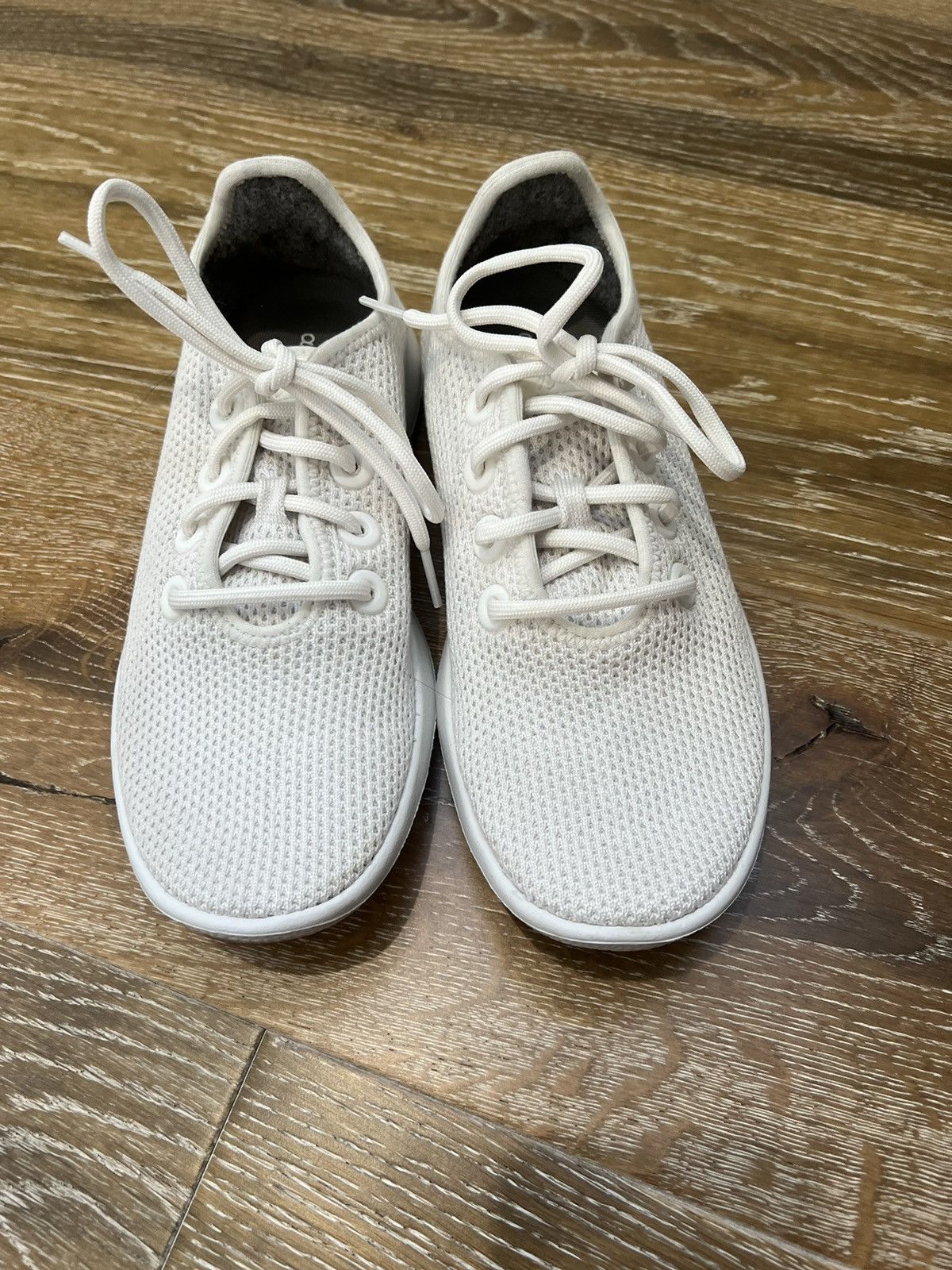 Allbirds Allbirds womens tree runners shoes Size US 7 / IT 37 - 2 Thumbnail
