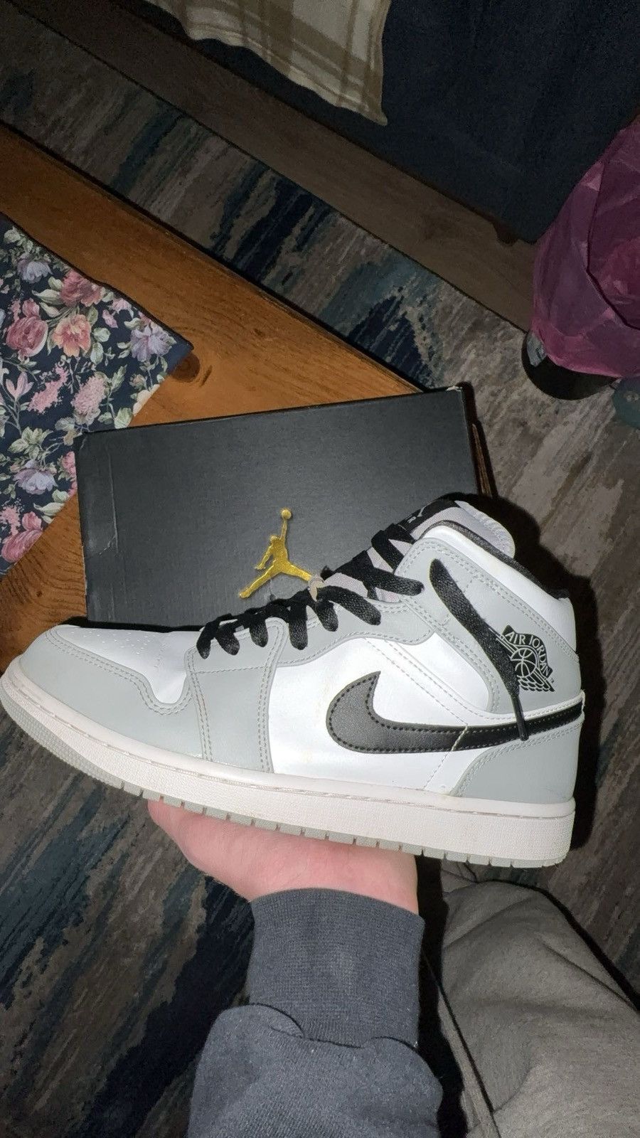 Jordan Brand Jordan 1 smoke grey Size US 10 / EU 43 - 1 Thumbnail