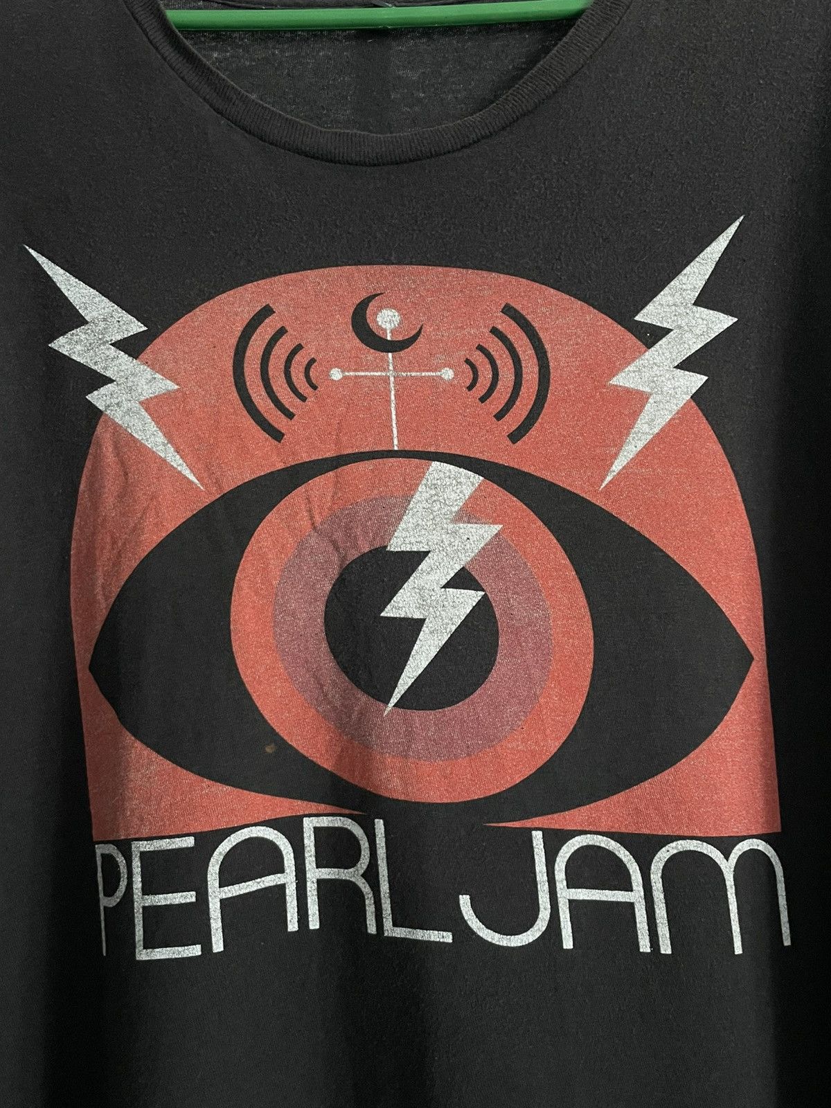 Band Tees Vintage Pearl Jam 00’s Black Band Tee T-Shirt RARE Size US XL / EU 56 / 4 - 3 Thumbnail
