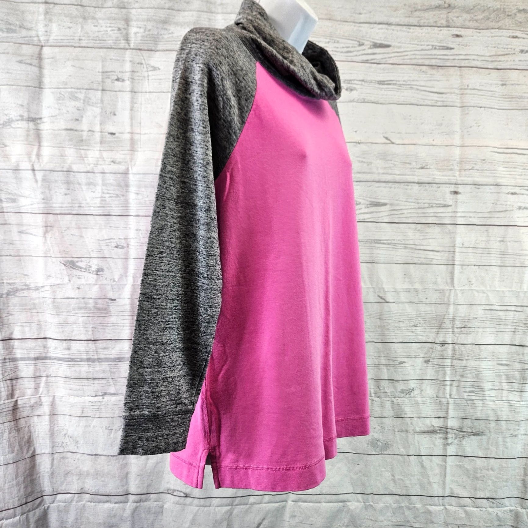 Talbots T by Talbots Womens Pullover Sweatshirt Sz PL Petite Gray Cotton Blend Green? Size L / US 10 / IT 46 - 3 Thumbnail