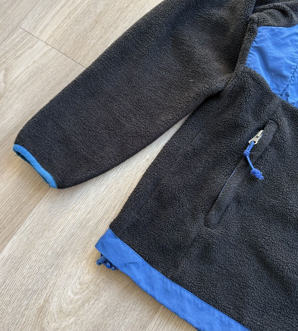 The North Face Vintage The North Face TNF Black/Blue Fleece Jacket Size XL / US 12-14 / IT 48-50 - 2 Thumbnail