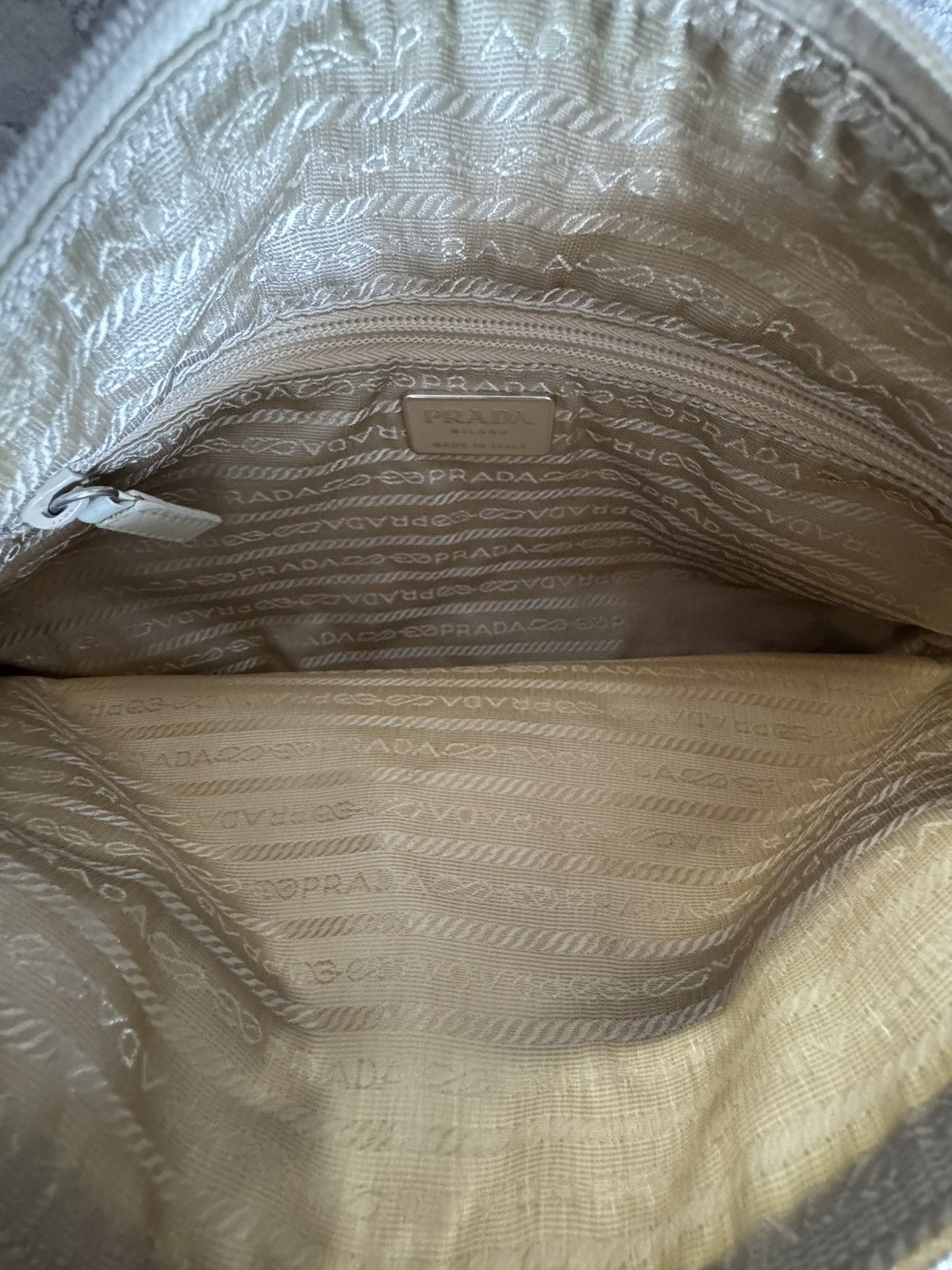Prada Prada Vintage Messenger Bag | Beige Size ONE SIZE - 4 Thumbnail