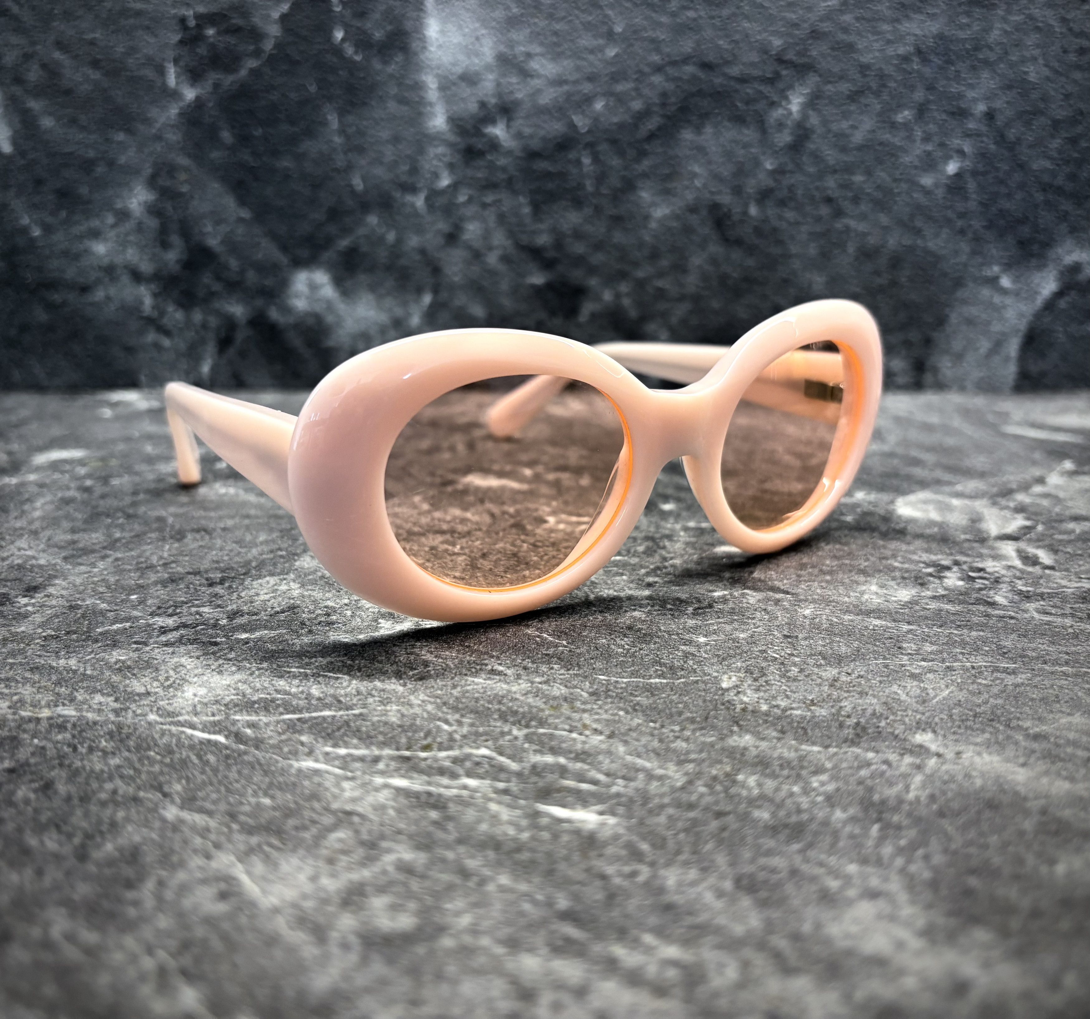 Acne Studios Mustang Pink Oval Frame Sunglasses Size ONE SIZE - 2 Thumbnail