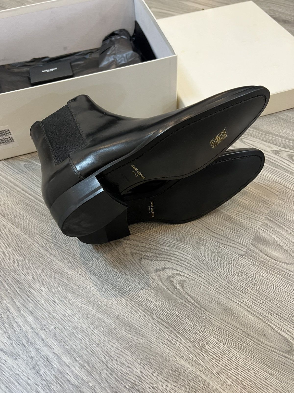 Saint Laurent Paris Saint Laurent Chelsea Boots Size US 8 / EU 41 - 5 Thumbnail