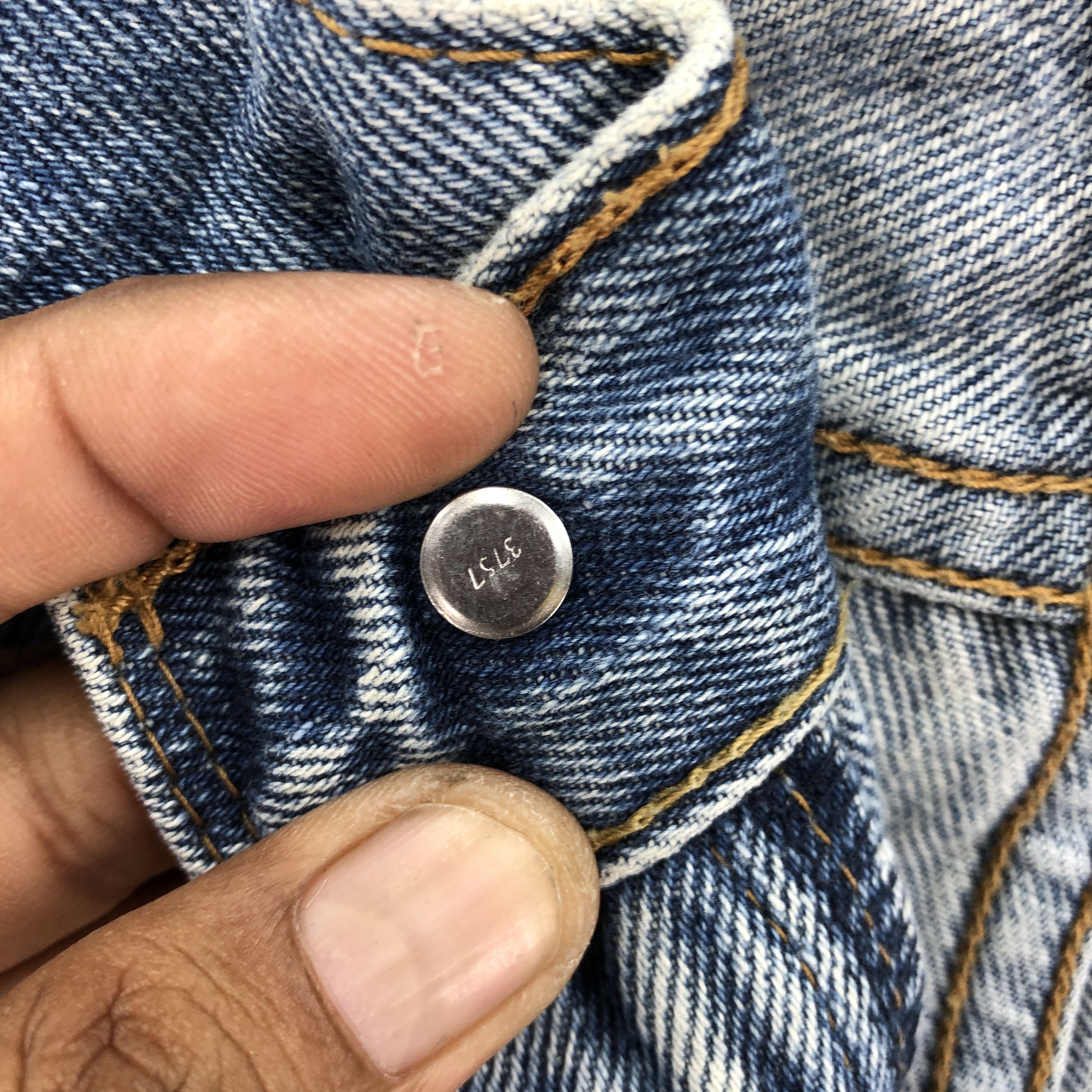 Levi's × Vintage Vintage Levis 505 Jeans Rusty Levi's Faded Light Wash Denim Size US 38 / EU 54 - 7 Thumbnail