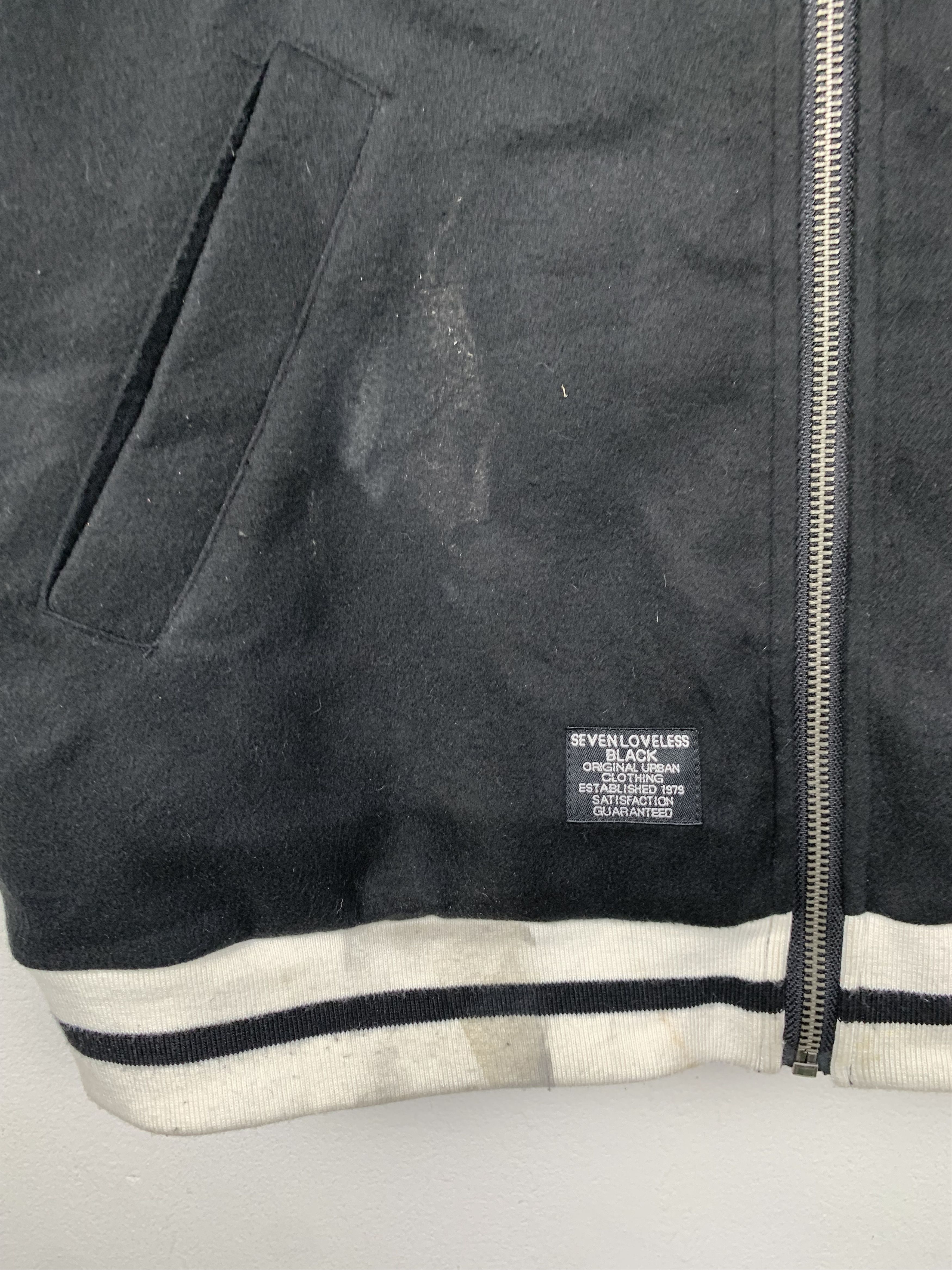 Japanese Brand Vintage Japanese Brand Sleeve Leather Varsity Jacket V0534 Size US M / EU 48-50 / 2 - 8 Thumbnail