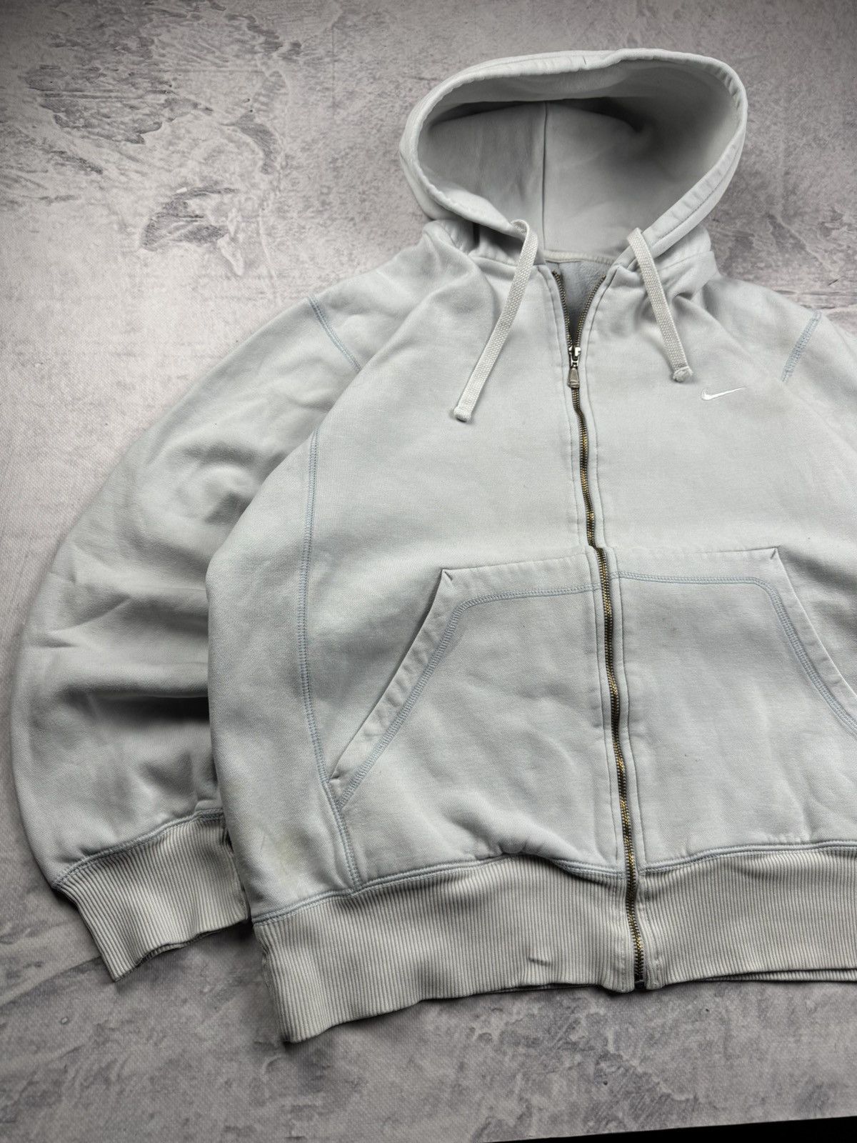 Nike × Vintage NIKE VINTAGE CENTER LOGO OVERSIZE BOXY HOODIE Size US L / EU 52-54 / 3 - 2 Thumbnail