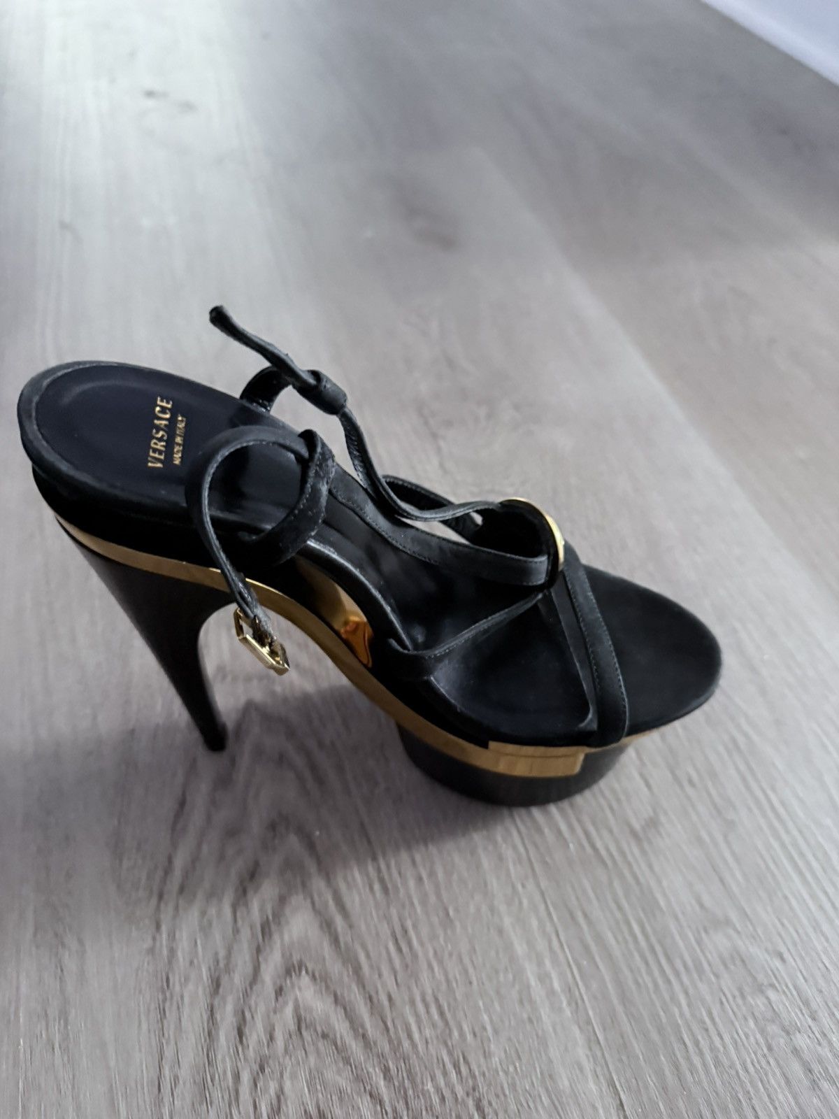 Designer × Versace Triple Platform Swarovski Accented Medusa Size US 7 / IT 37 - 4 Thumbnail