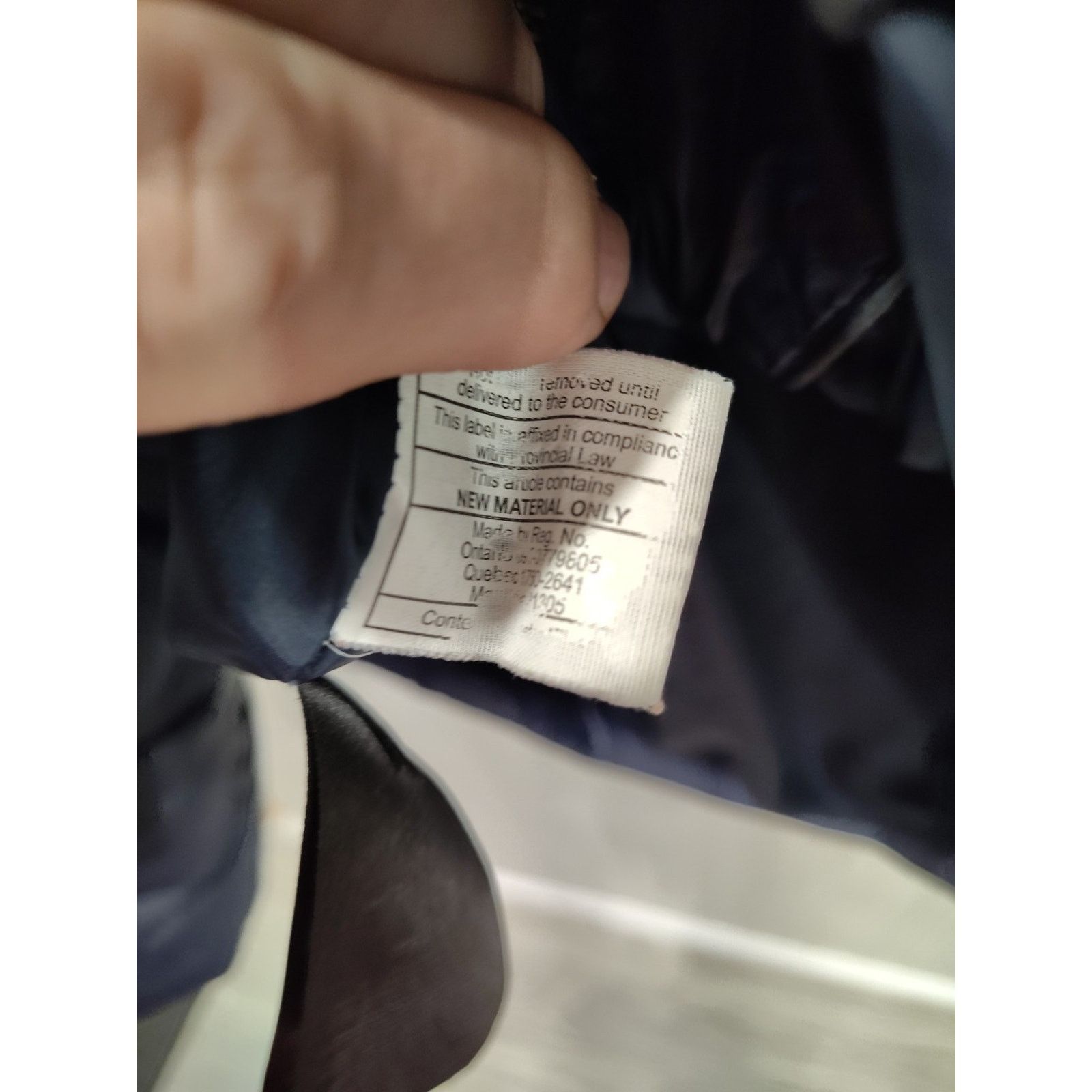 Guess GUESS Men Puffer Jacket Coat Size M Navy Blue Solid Warm Size US M / EU 48-50 / 2 - 6 Thumbnail