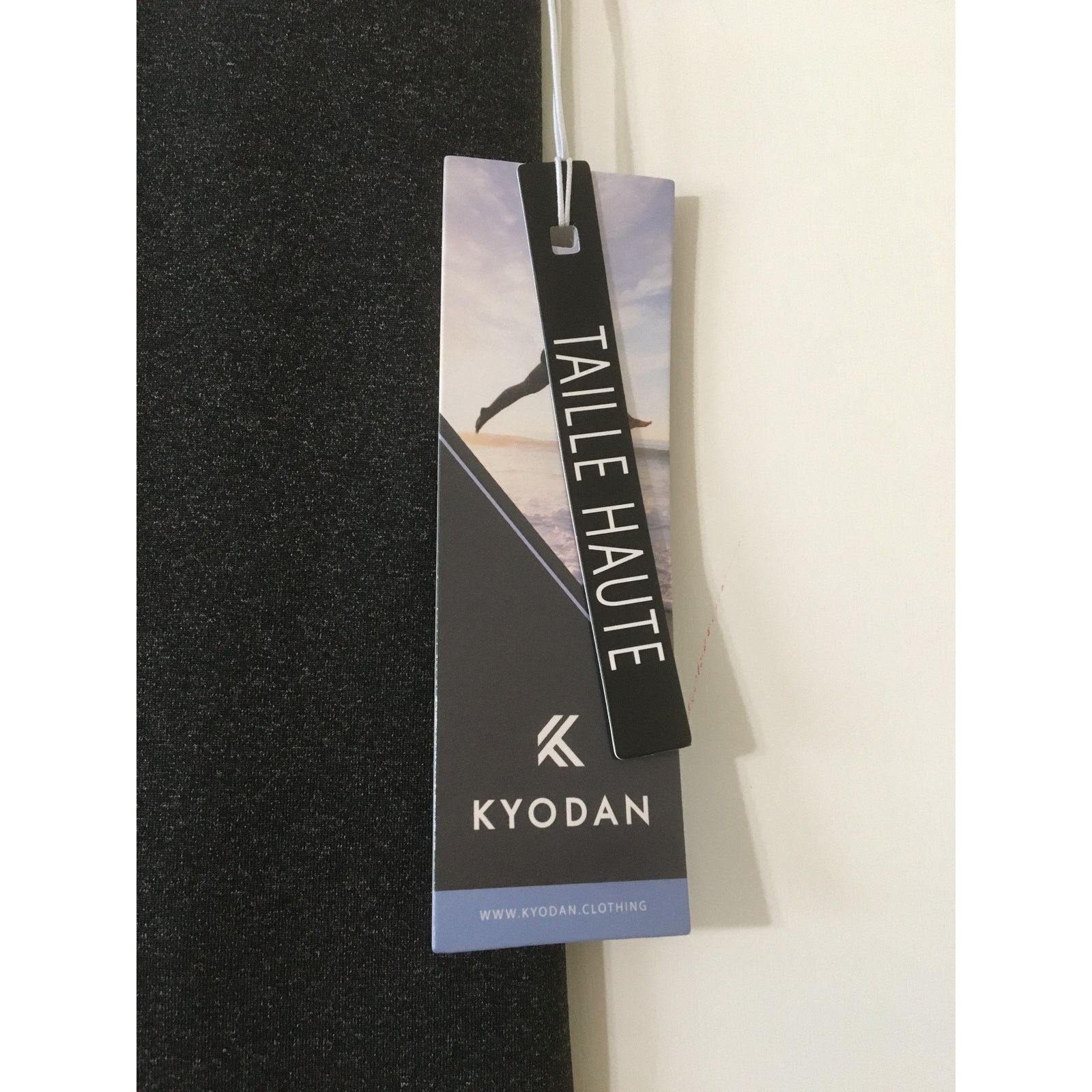 Kyodan NWT Kyodan Access XS Gray Capri Leggings Yoga Pants Pocket Size 22" - 2 Thumbnail