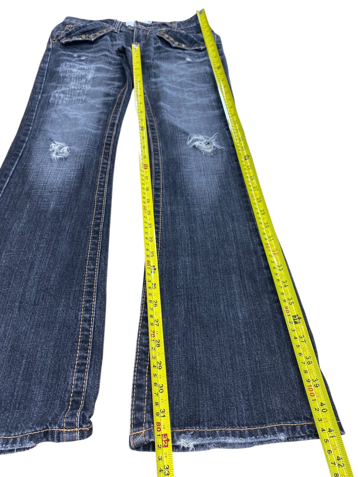 Japanese Brand Japanese Brand Beast Faded Wash Studded Ripped Flare Jeans Size US 30 / EU 46 - 12 Thumbnail
