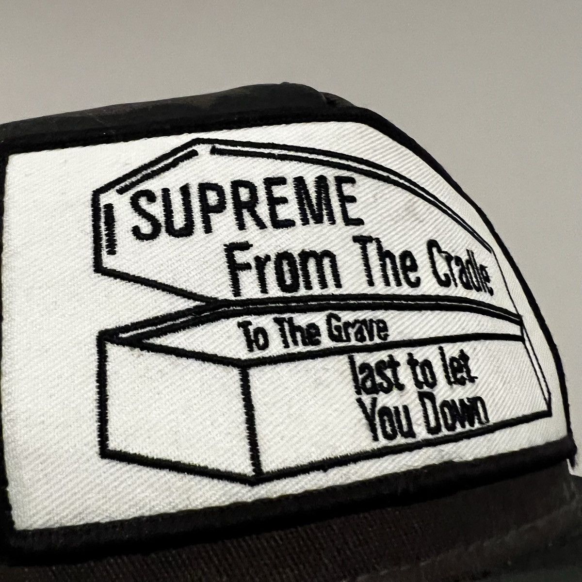 Supreme Supreme Coffin mesh snapback from the cradle to the grave Size ONE SIZE - 7 Thumbnail