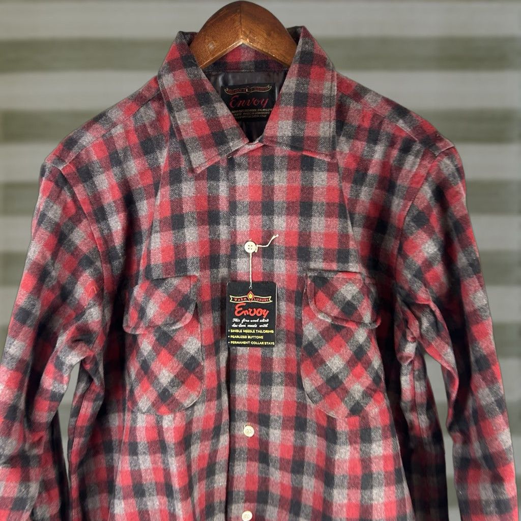 Vintage VINTAGE Envoy Mens Large Long Sleeve Plaid Check Thick Flannel Wool Button Shirt Size US L / EU 52-54 / 3 - 1 Thumbnail