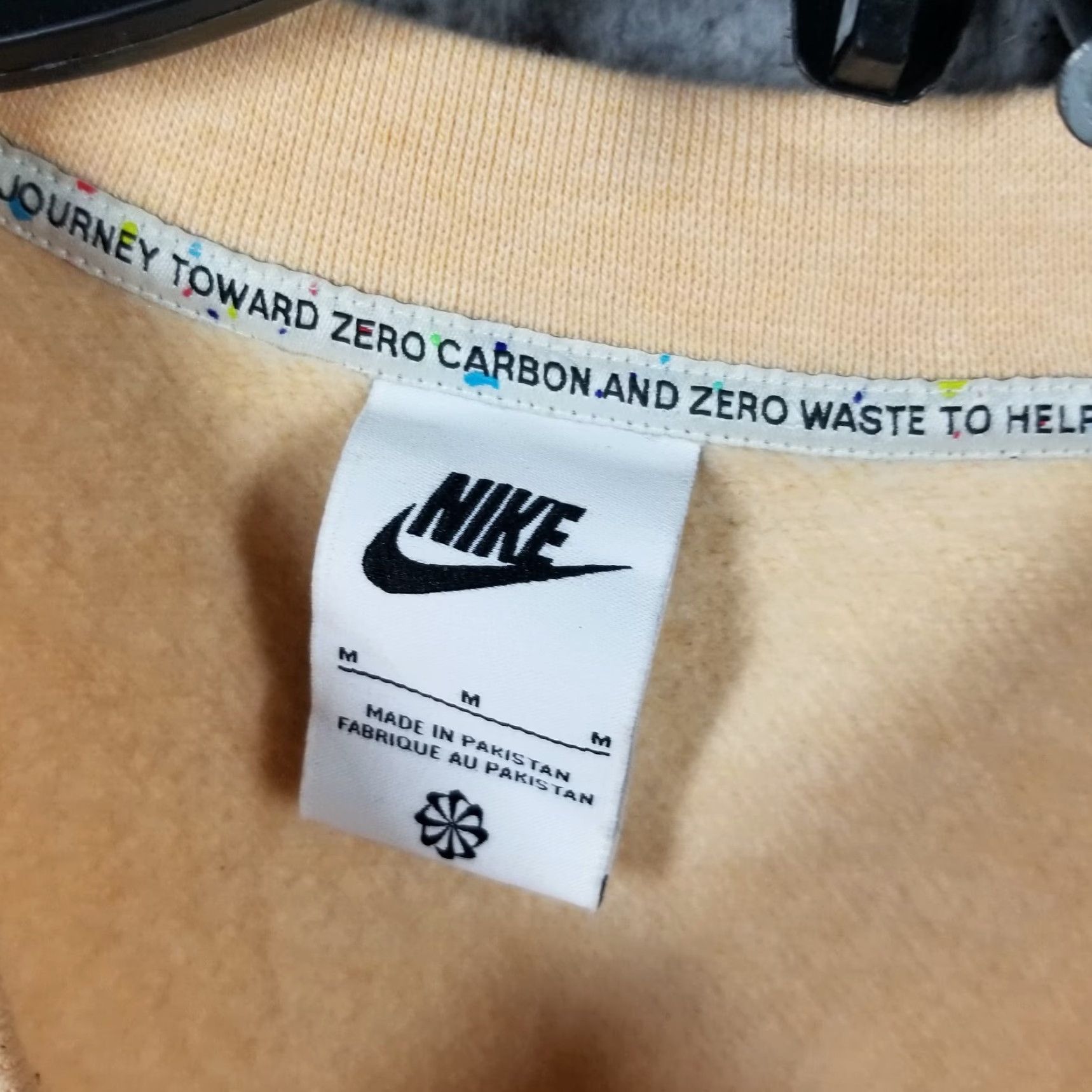 Nike Nike Fleece Pullover Crewneck Revival Sweatshirt Men M White Onyx DM5630-268 NEW Size US M / EU 48-50 / 2 - 3 Thumbnail