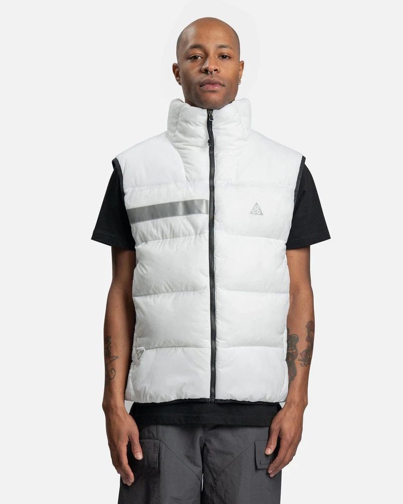 Nike ACG Nike ACG Therma Fit Puffer Vest White luminescent Jacket Size US L / EU 52-54 / 3 - 1 Thumbnail