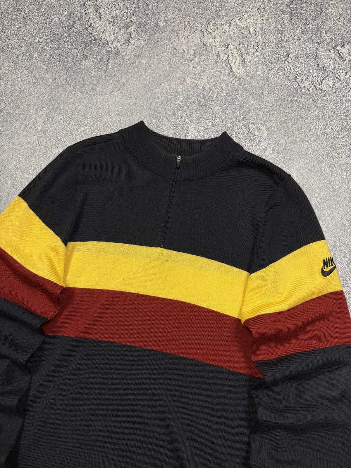 Nike Nike Vintage Sweater Size US M / EU 48-50 / 2 - 3 Thumbnail