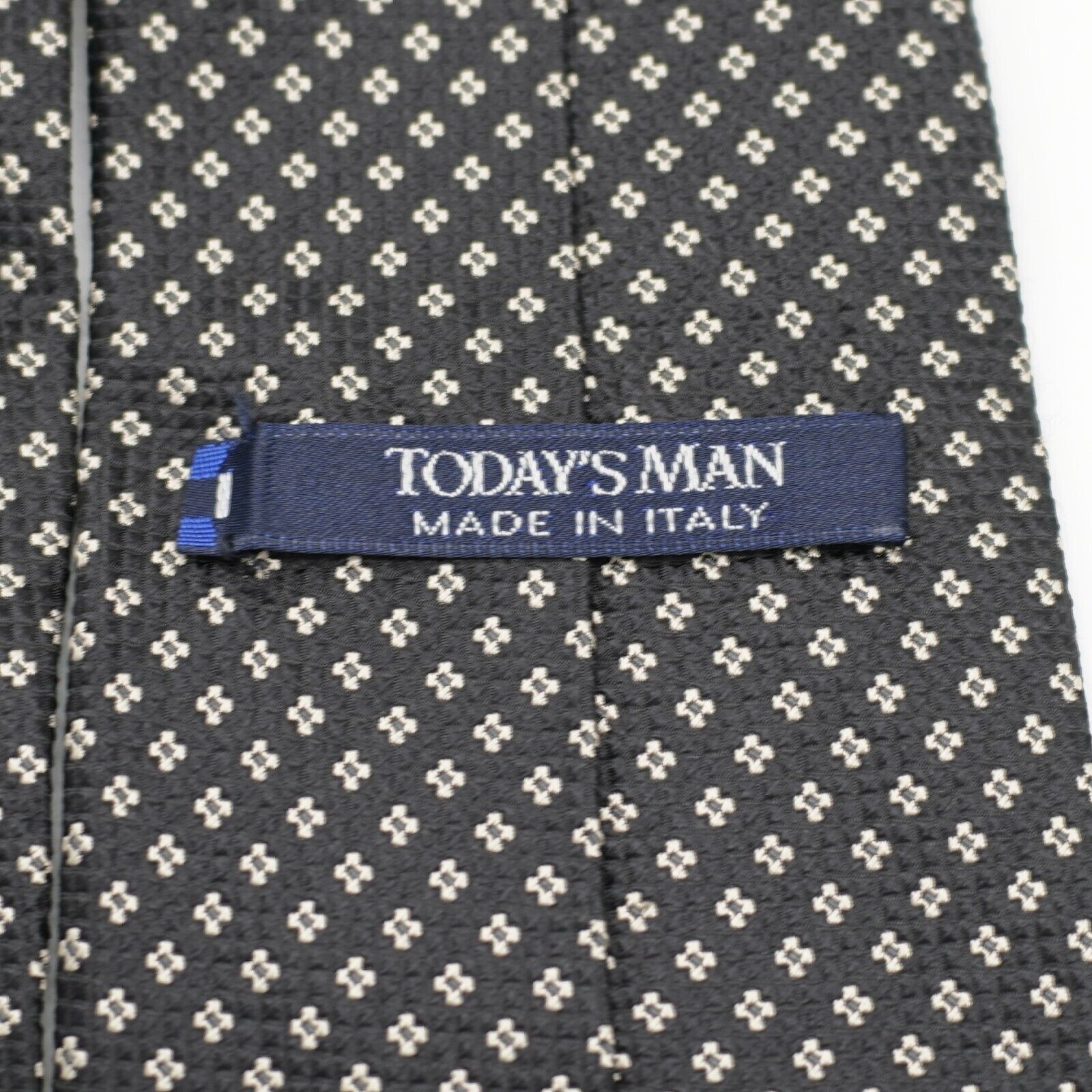 Designer Today's Man Black Silver Geometric Woven Silk Tie Size ONE SIZE - 3 Thumbnail