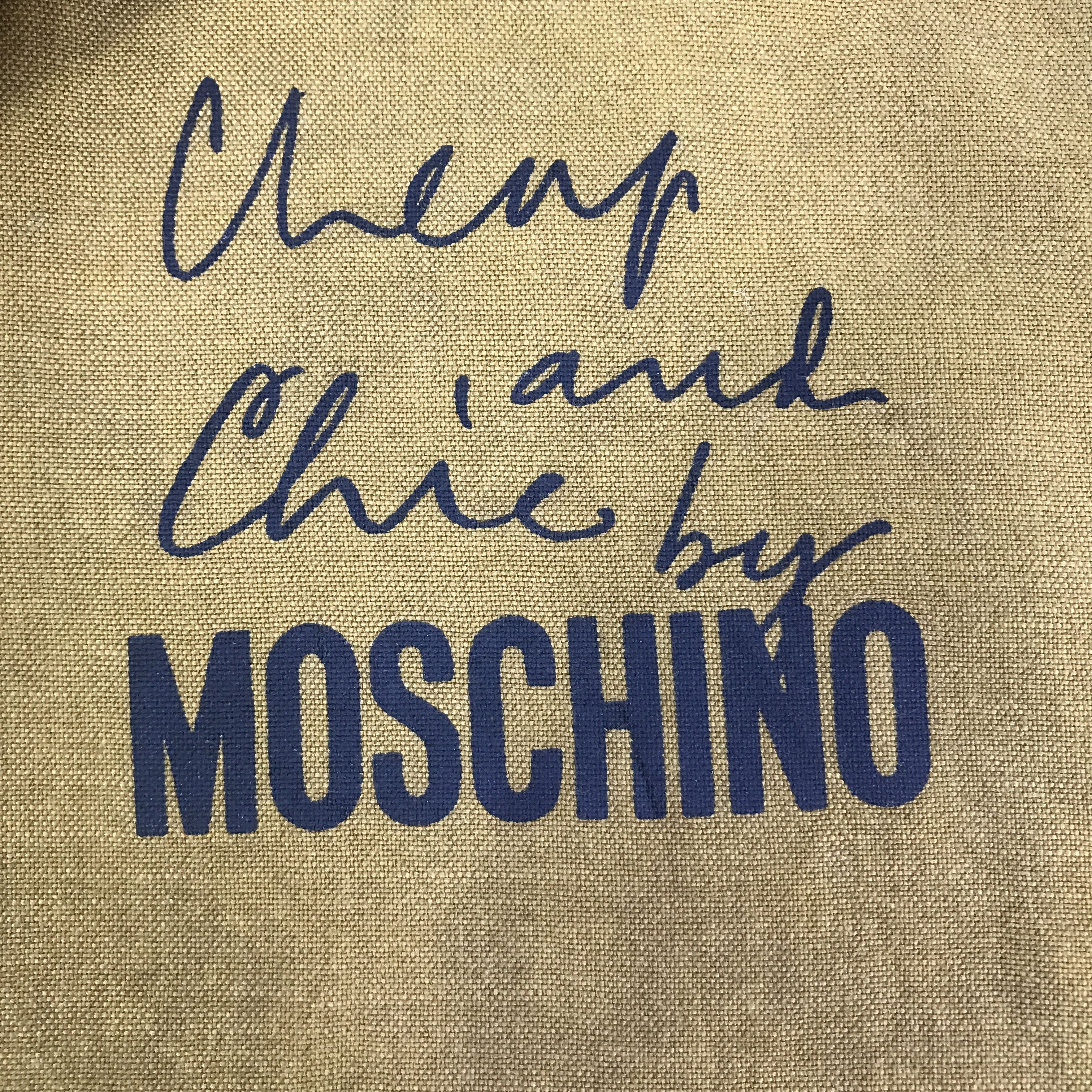 Moschino MOSCHINO BUTTON SHIRT K91B10 Size US M / EU 48-50 / 2 - 11 Thumbnail