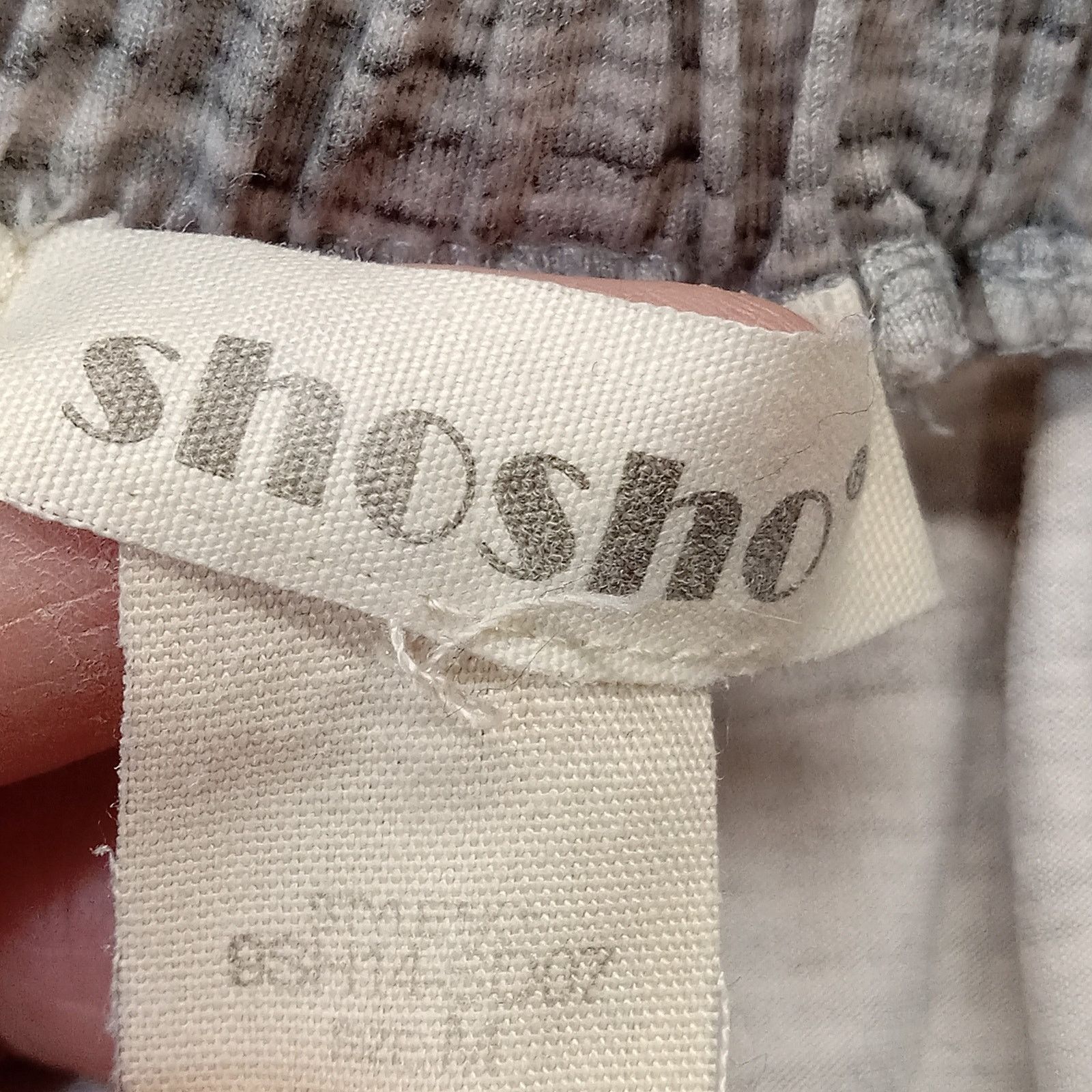 & Other Stories ShoSho Shorts Womens M Grey Elastic Waist Pockets Size 26" / US 2 / IT 38 - 4 Thumbnail