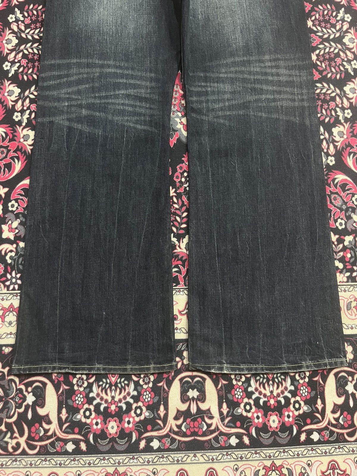 If Six Was Nine Vintage Japanese Agate Rhinestone Angelic Wing Flare Jeans Size US 36 / EU 52 - 9 Thumbnail