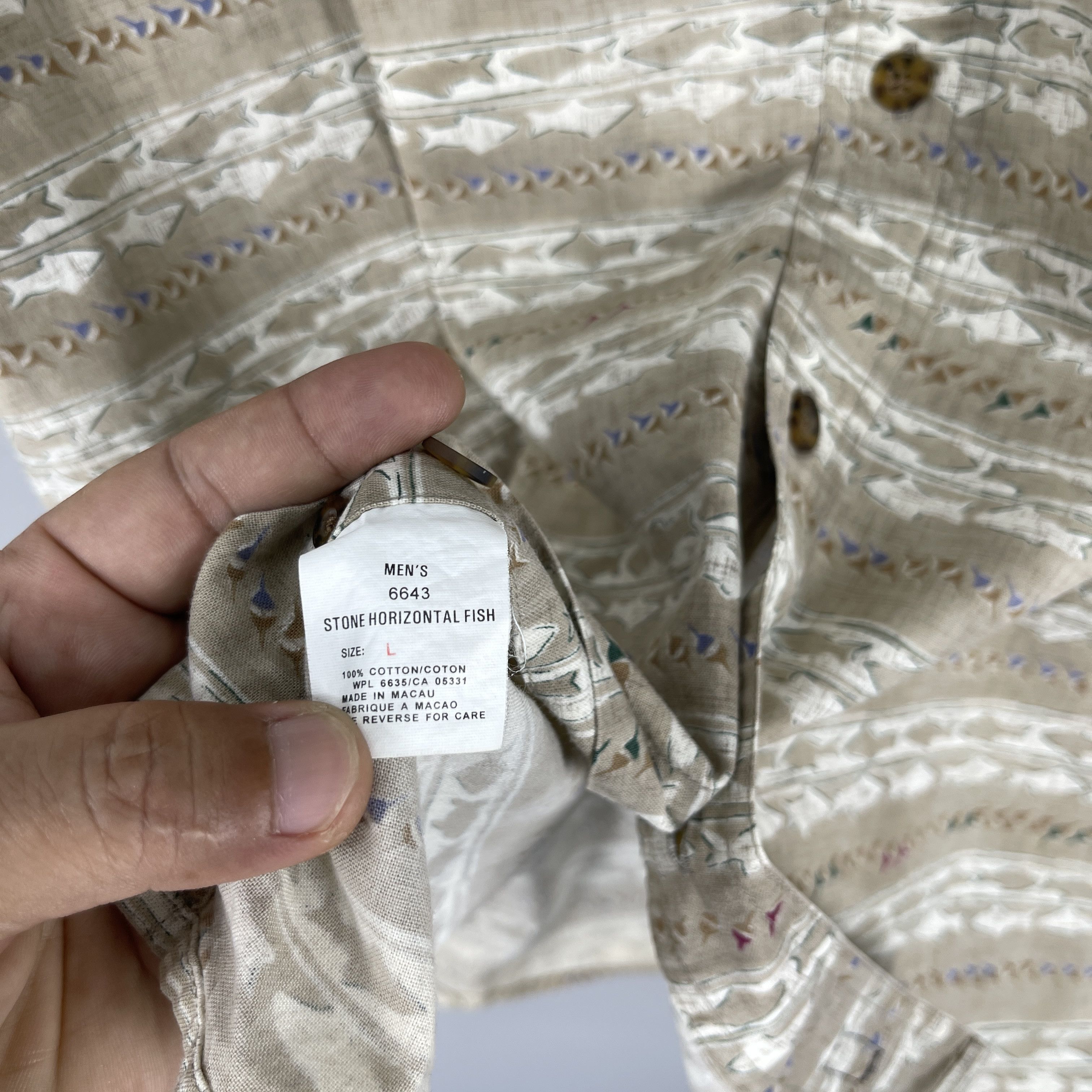 Woolrich Woolen Mills Vintage WOOLRICH Horizontal Fish Motive Printed Shirt Size US L / EU 52-54 / 3 - 7 Thumbnail