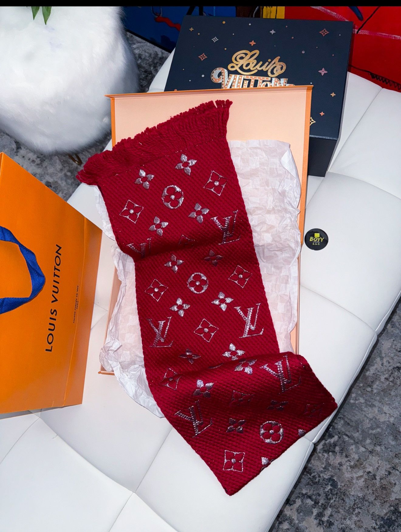 Louis Vuitton LOGOMANIA wool/silk scarf