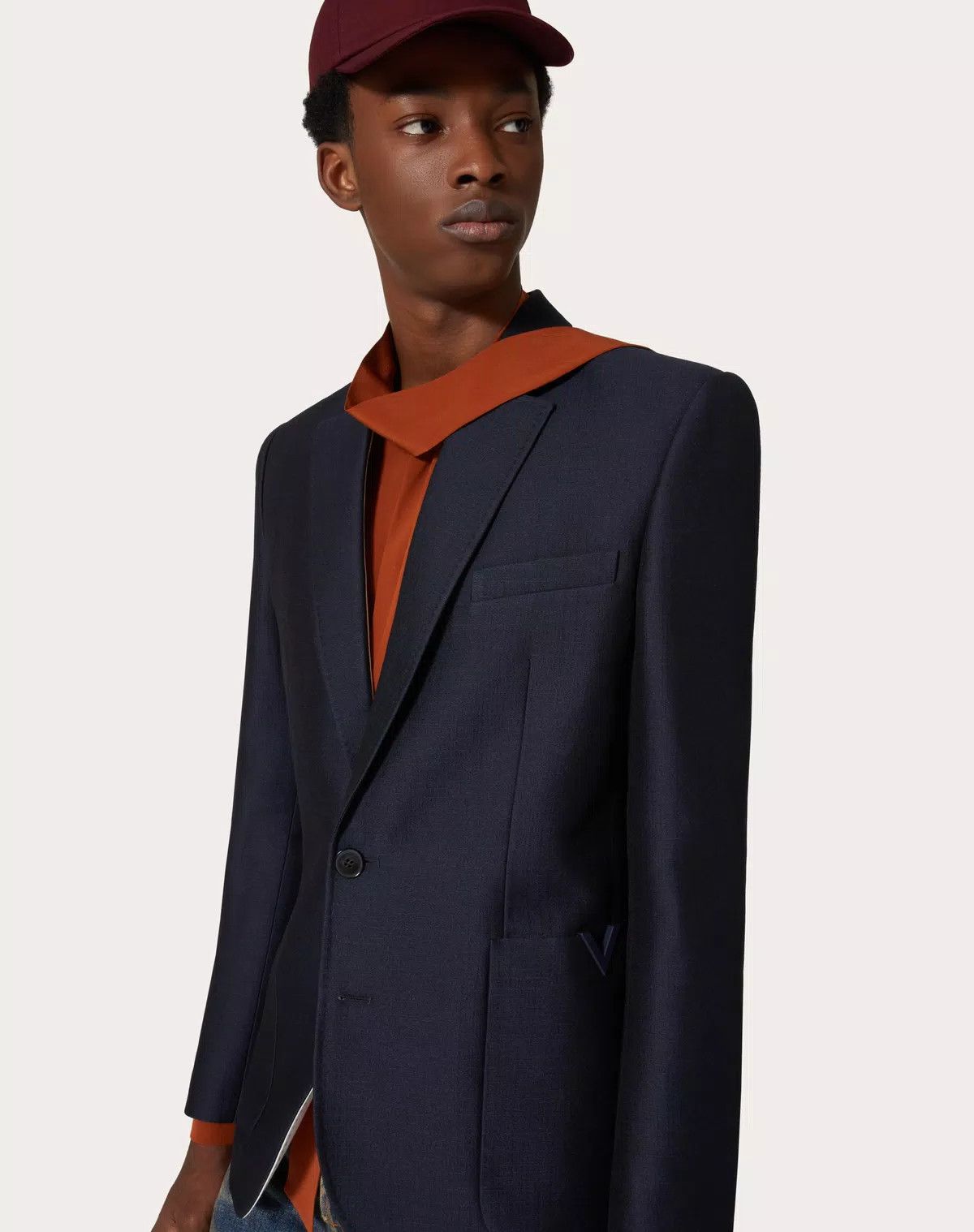 Valentino oc11z0625 Wool And Silk Single Breasted Jacket in Navy Blue Size US L / EU 52-54 / 3 - 5 Thumbnail