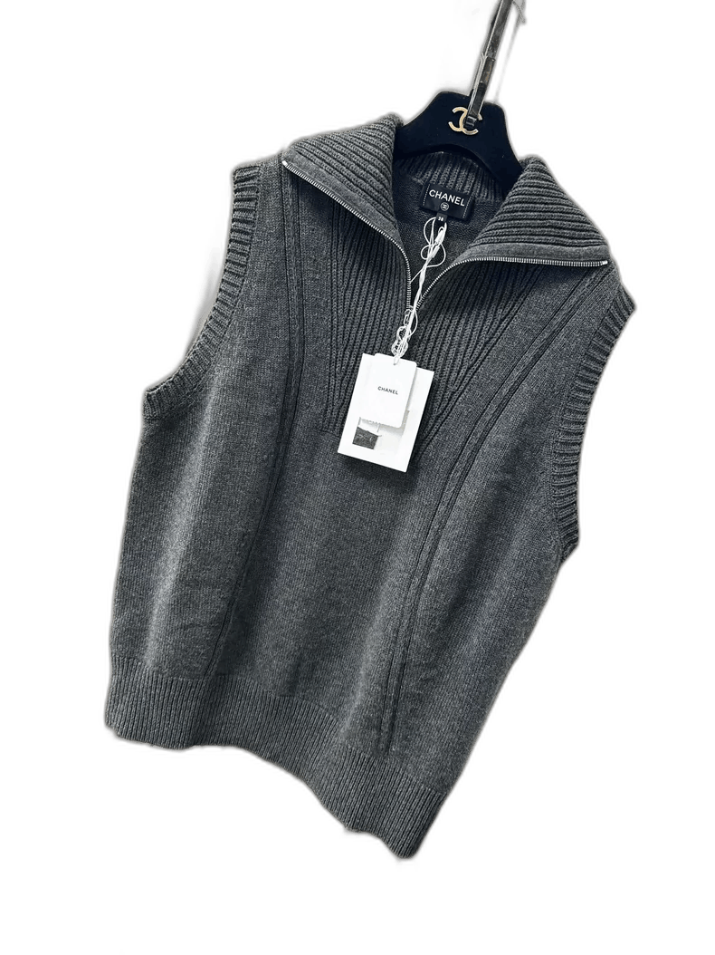 Chanel Chanel Gray Green Cashmere Sleeveless Vest Size M / US 6-8 / IT 42-44 - 1 Thumbnail