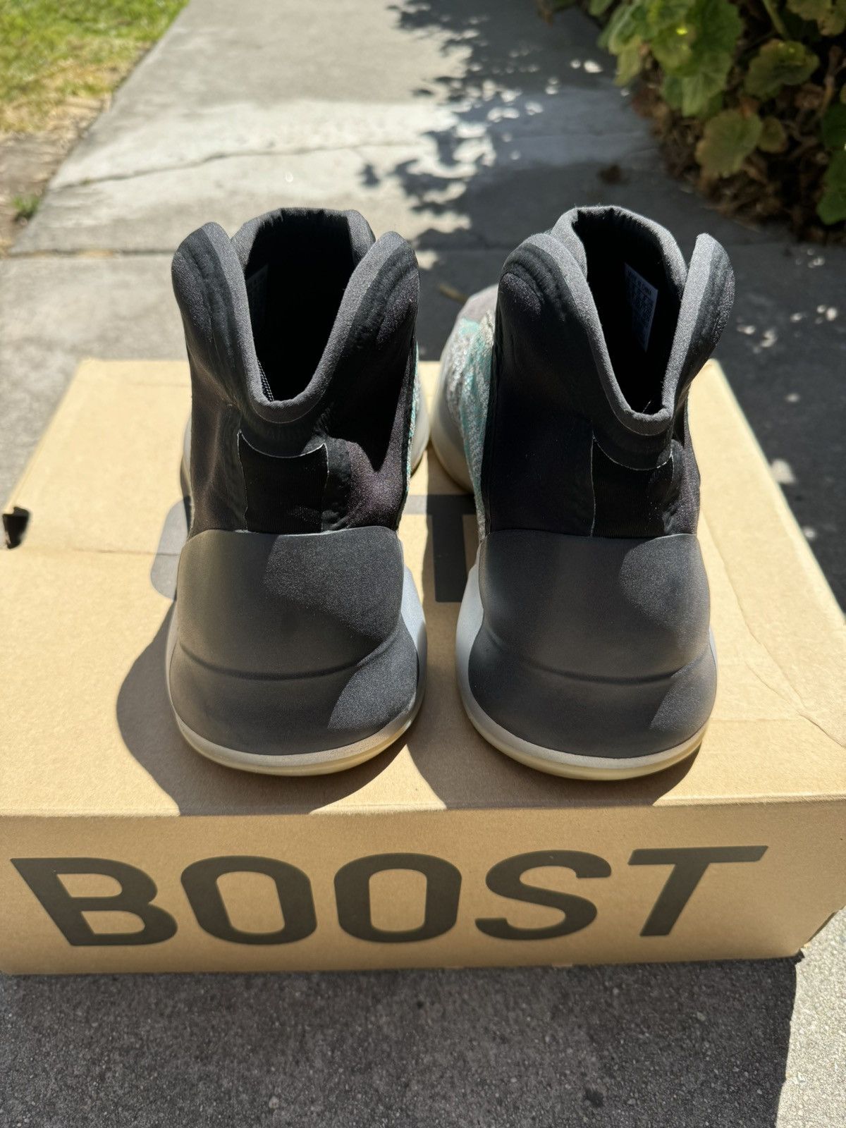 Adidas × Yeezy YZY QNTM Size US 9.5 / EU 42-43 - 5 Thumbnail