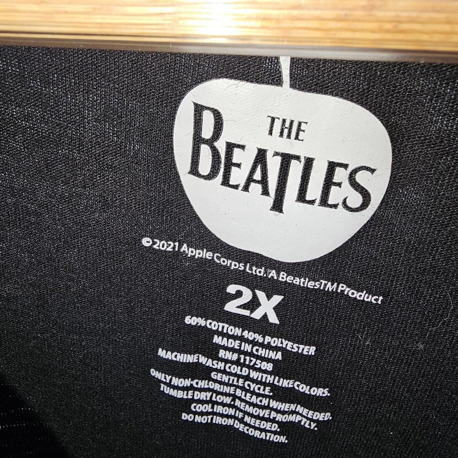 Other Men's Black and White Beatles Abbey Road Band Tee Size US L / EU 52-54 / 3 - 4 Thumbnail