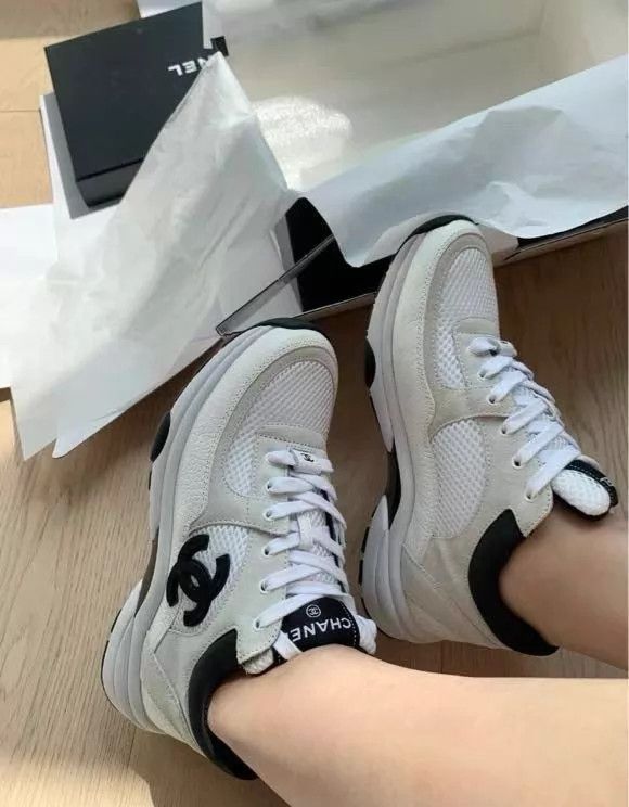 Chanel CHANEL Black/White Panda Mesh Low-Top Runners 36.5 97 AF040 Size US 6 / IT 36 - 6 Thumbnail