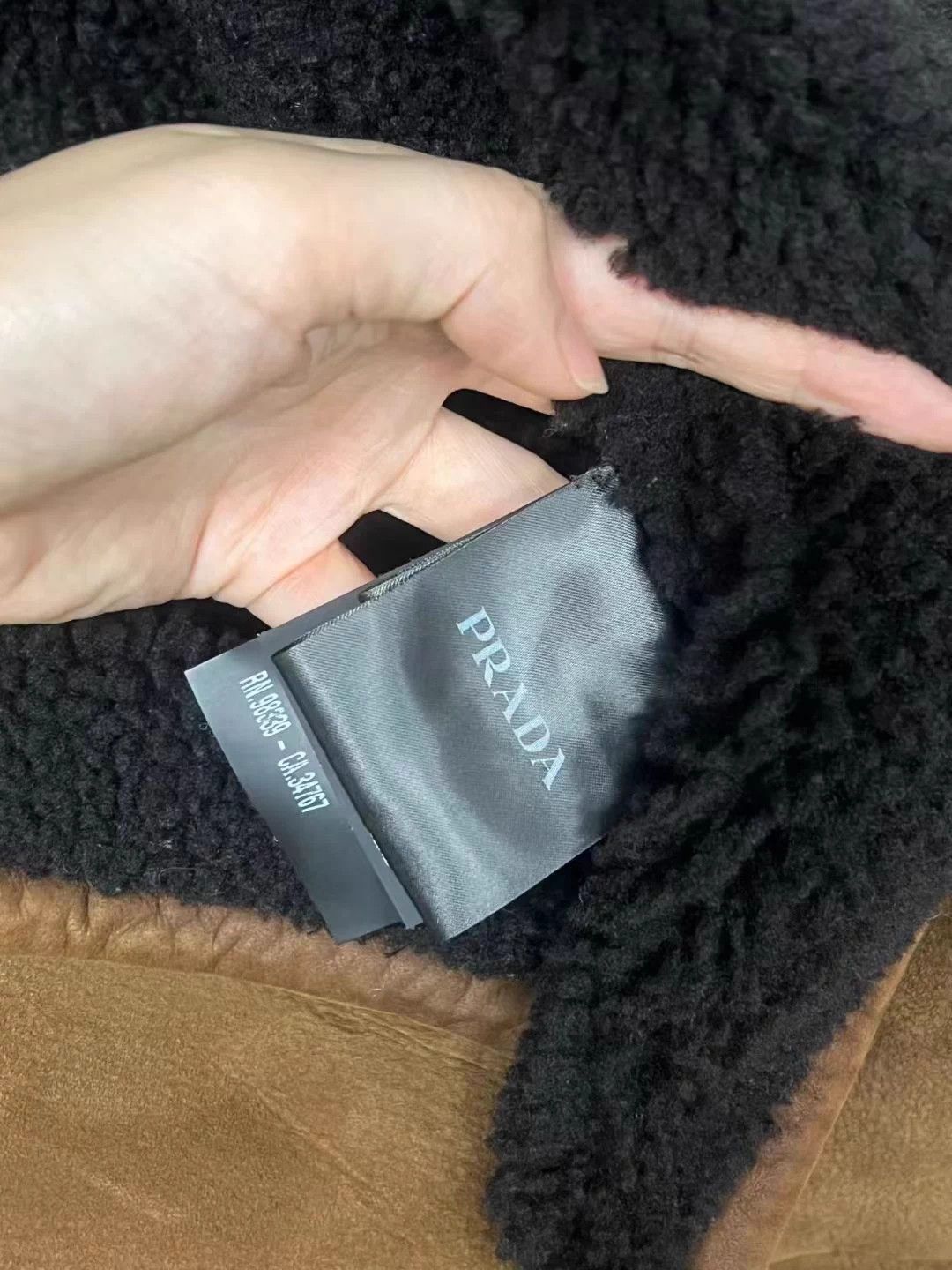 Heron Preston Prada fur coat. Size: 48. Condition: Brand new Size US M / EU 48-50 / 2 - 5 Thumbnail