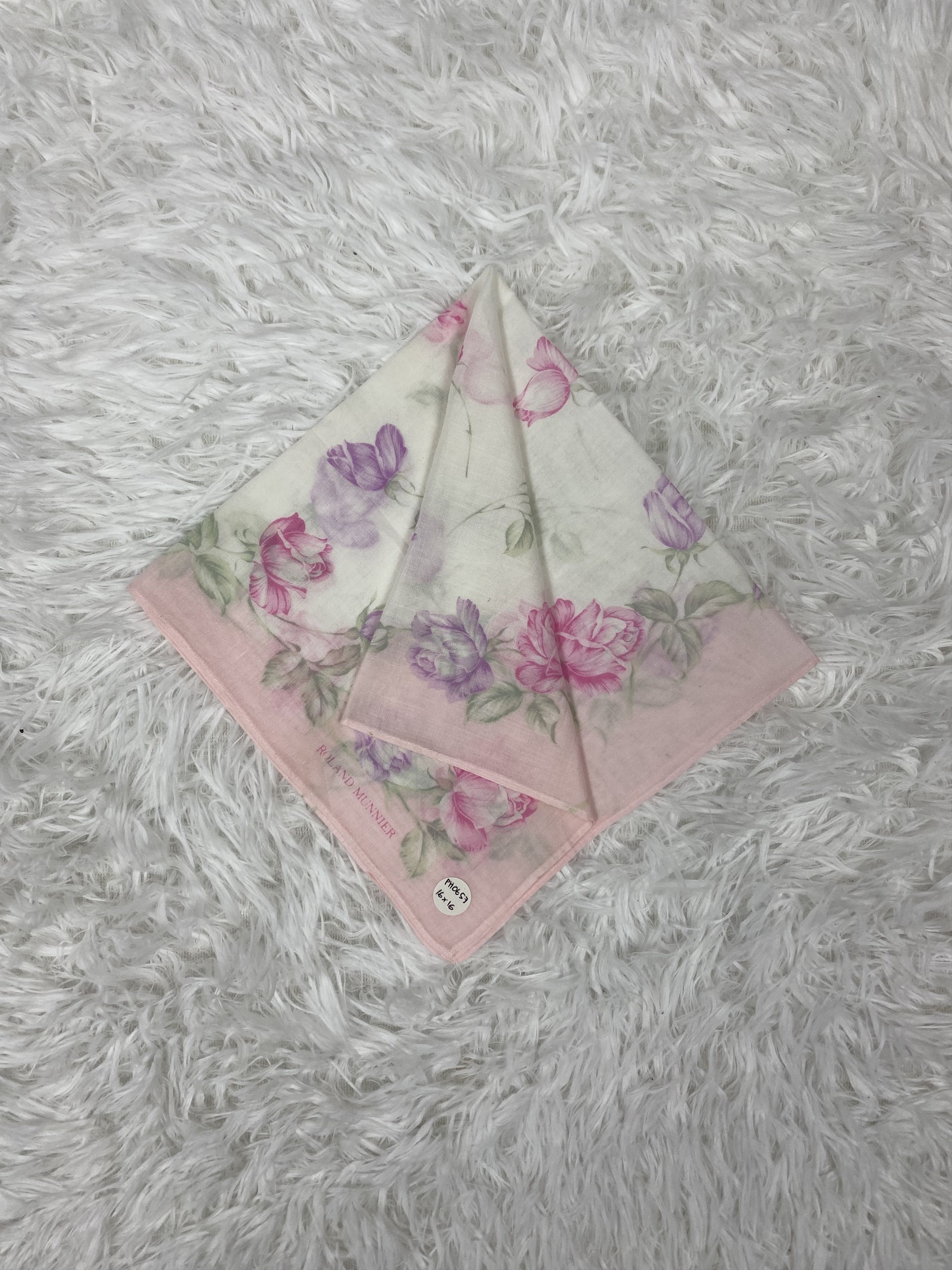 Vintage Vintage Roland Munnier Handkerchief PH0657 Size ONE SIZE - 1 Thumbnail