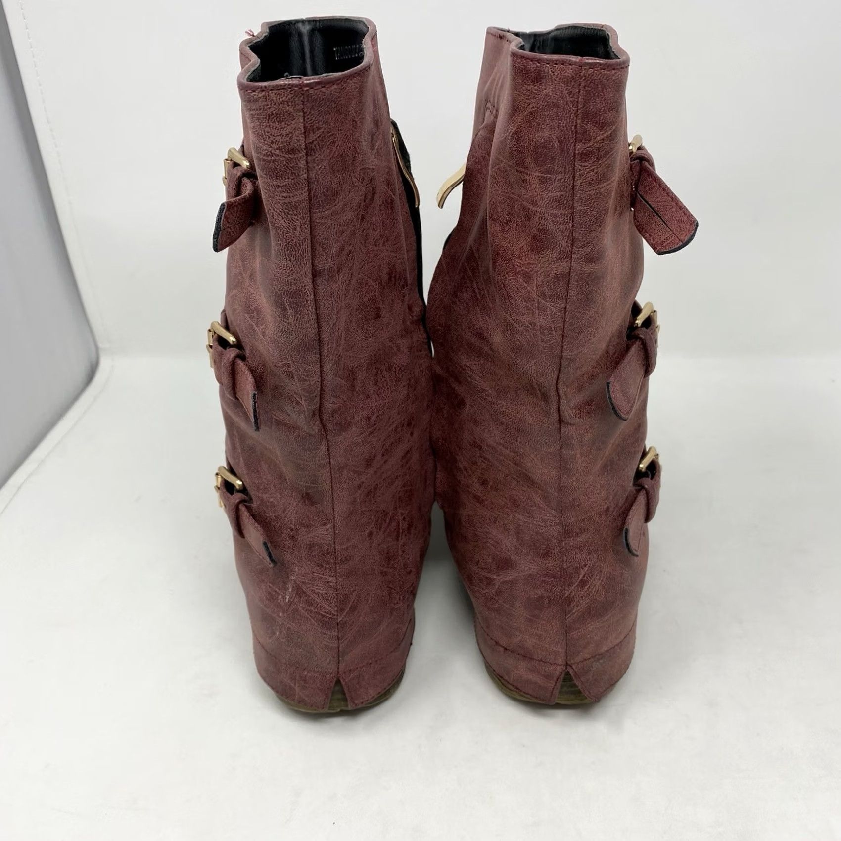 Vintage French Blu Boot Red Distressed Look Buckle Mid Calf Equestrian Riding Leather Ankle Boot Women Vintage No N/A Size US 9 / IT 39 - 3 Thumbnail