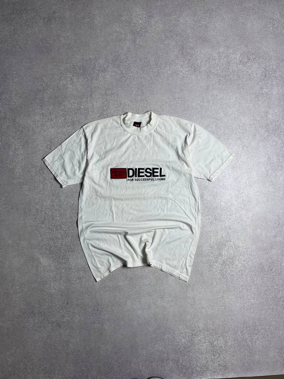 Diesel × Vintage Vintage Diesel Big Logo Boxy T-shirt Y2K L Size US L / EU 52-54 / 3 - 2 Thumbnail
