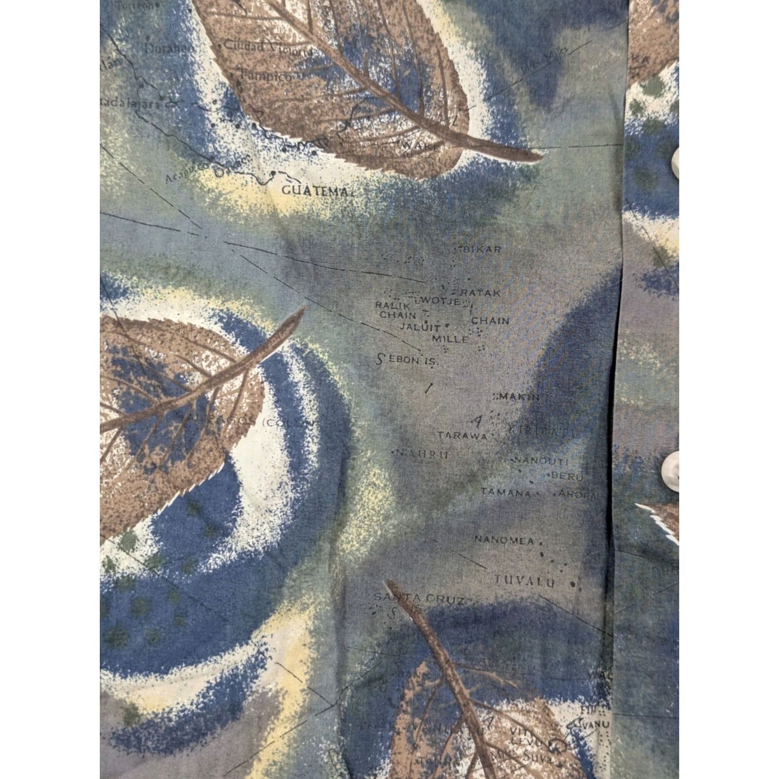 Vintage Burma Bibas 60s Single Lawn Garden Leaf & Cartographic World Map Shirt Men XL Green Floral Pattern Size US XL / EU 56 / 4 - 7 Thumbnail